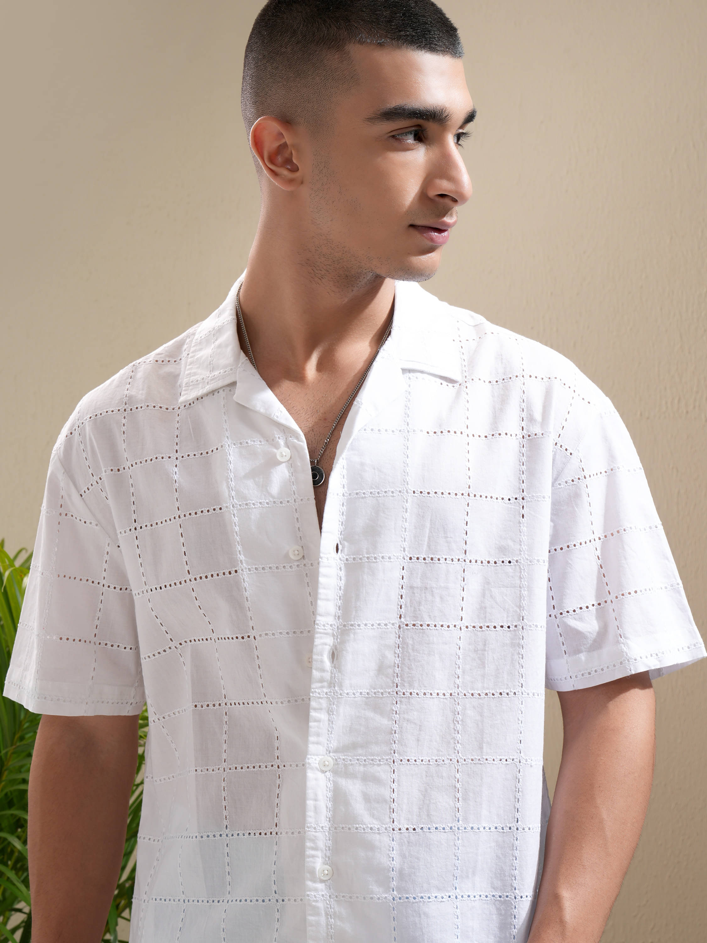 Highlander Cotton Blend Relaxed Fit Self Design Half Sleeves Men's Casual Shirt - White ( Pack of 1 ) Highlander Cotton Blend Relaxed Fit Self Design Half Sleeves Men's Casual Shirt - White ( Pack of 1 )