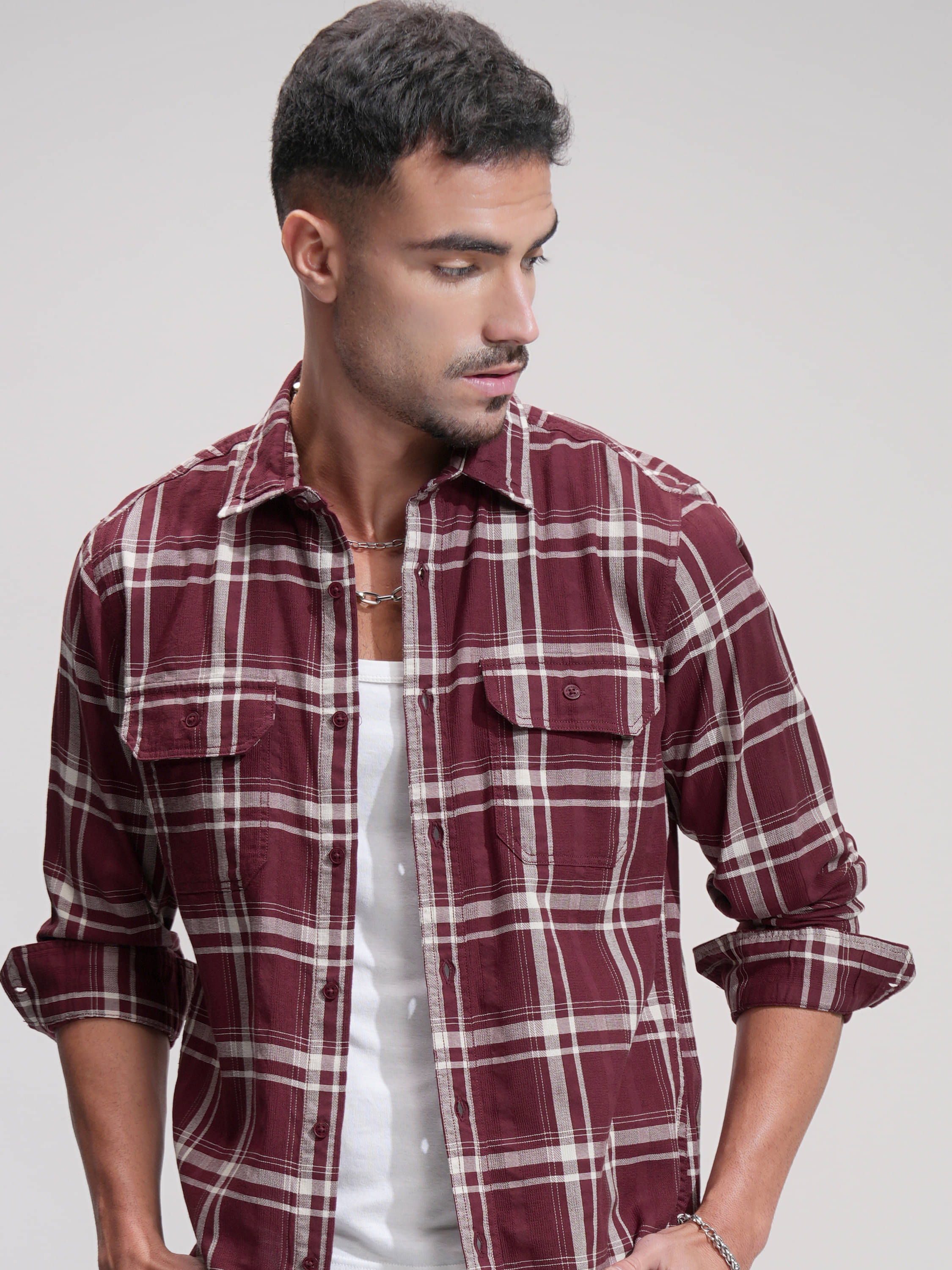 Highlander Cotton Blend Slim Fit Checks Full Sleeves Men's Casual Shirt - Maroon ( Pack of 1 )     			Highlander Cotton Blend Slim Fit Checks Full Sleeves Men's Casual Shirt - Maroon ( Pack of 1 )