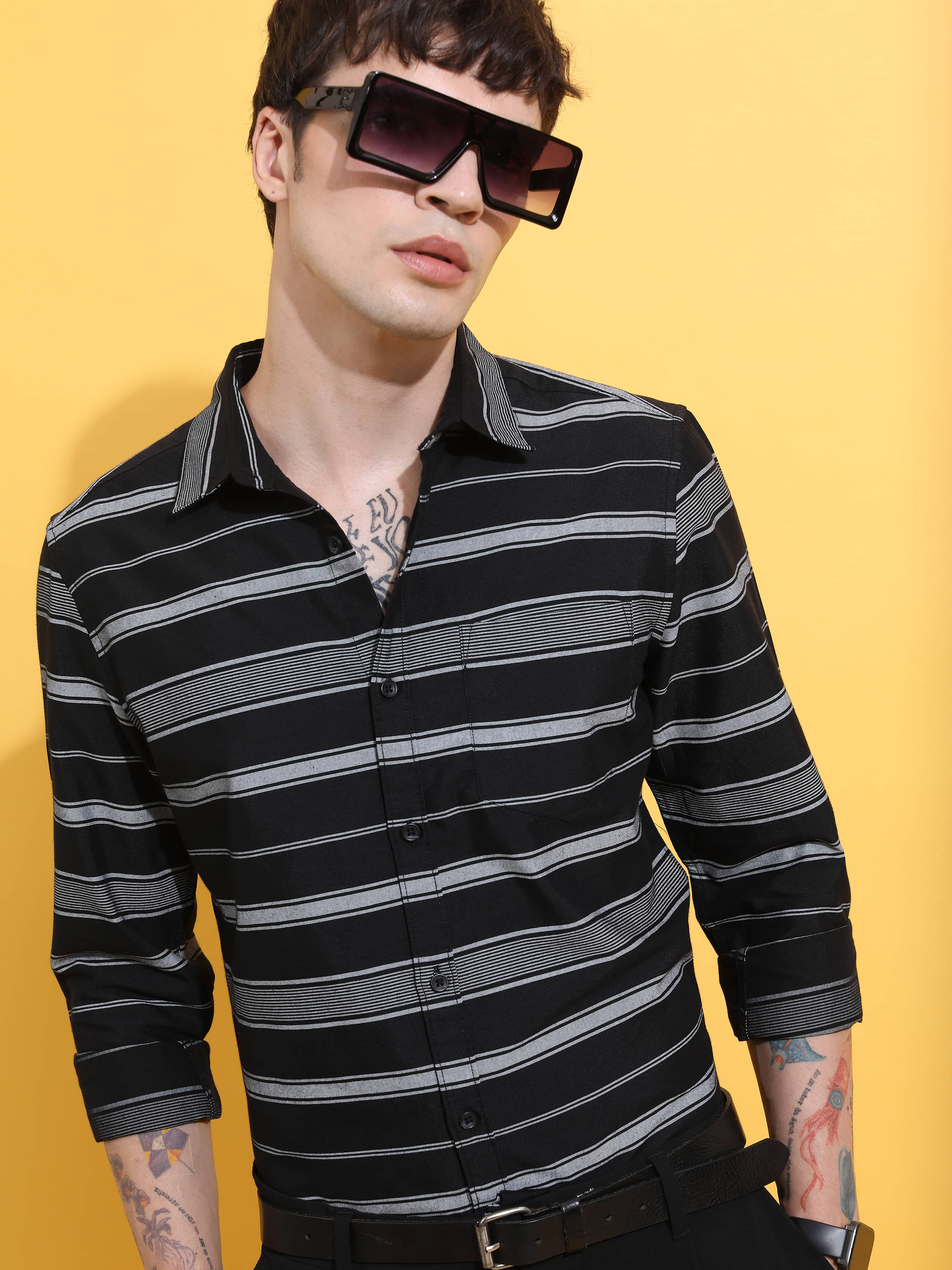     			Highlander Cotton Blend Slim Fit Striped Full Sleeves Men's Casual Shirt - Black ( Pack of 1 )