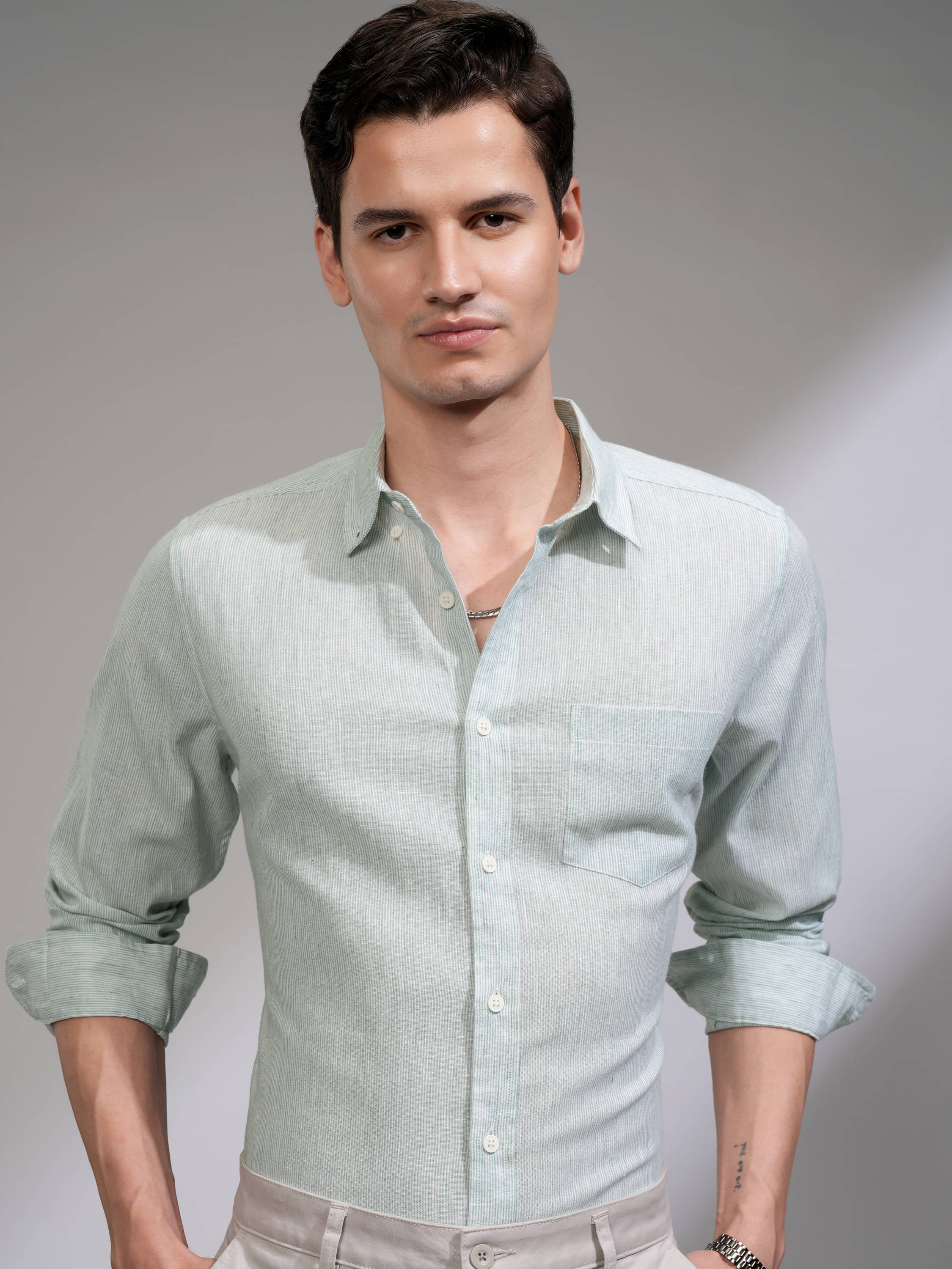     			Highlander Cotton Blend Slim Fit Striped Full Sleeves Men's Casual Shirt - Light Green ( Pack of 1 )