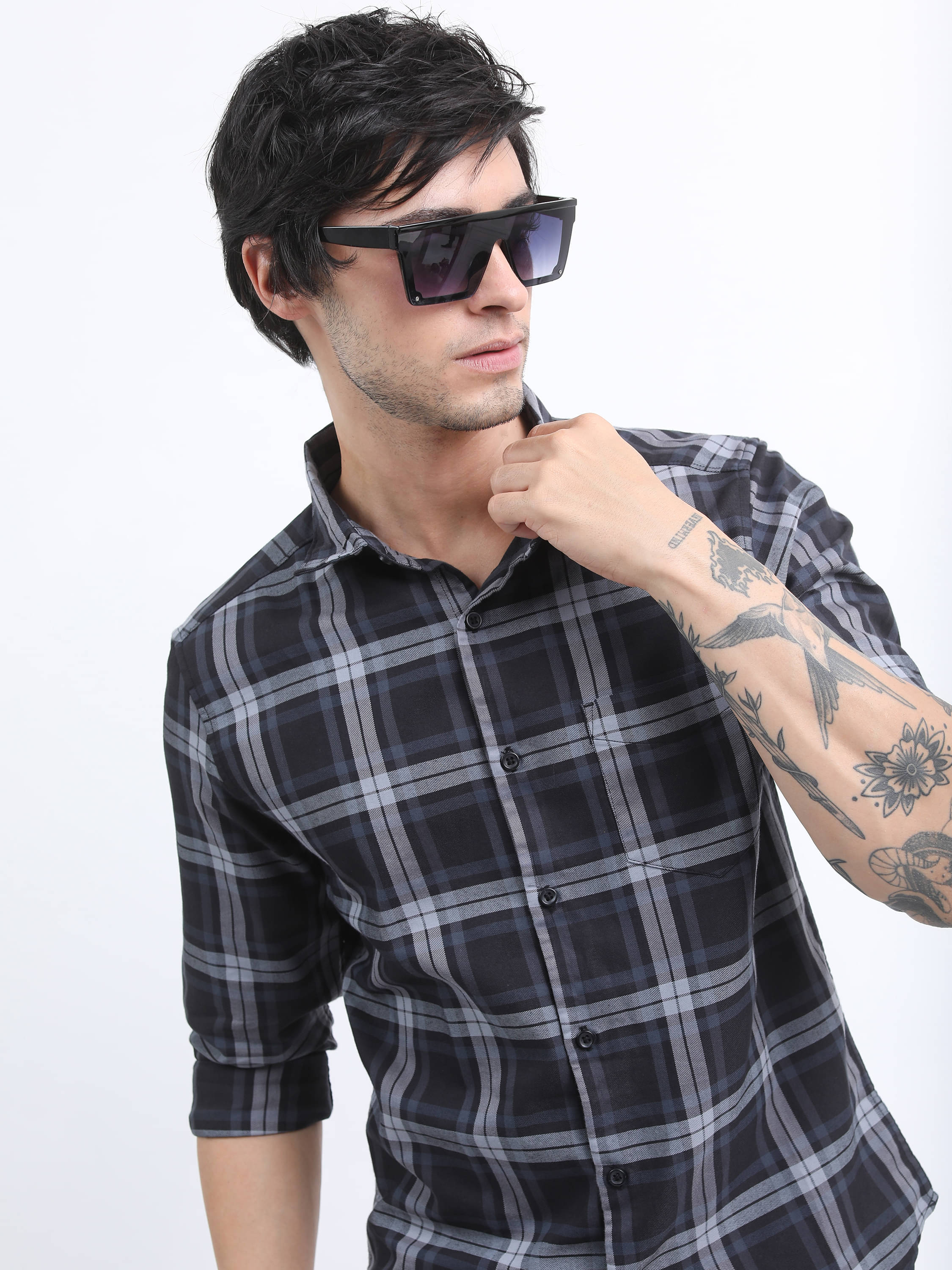     			Highlander Cotton Blend Slim Fit Checks Full Sleeves Men's Casual Shirt - Black ( Pack of 1 )