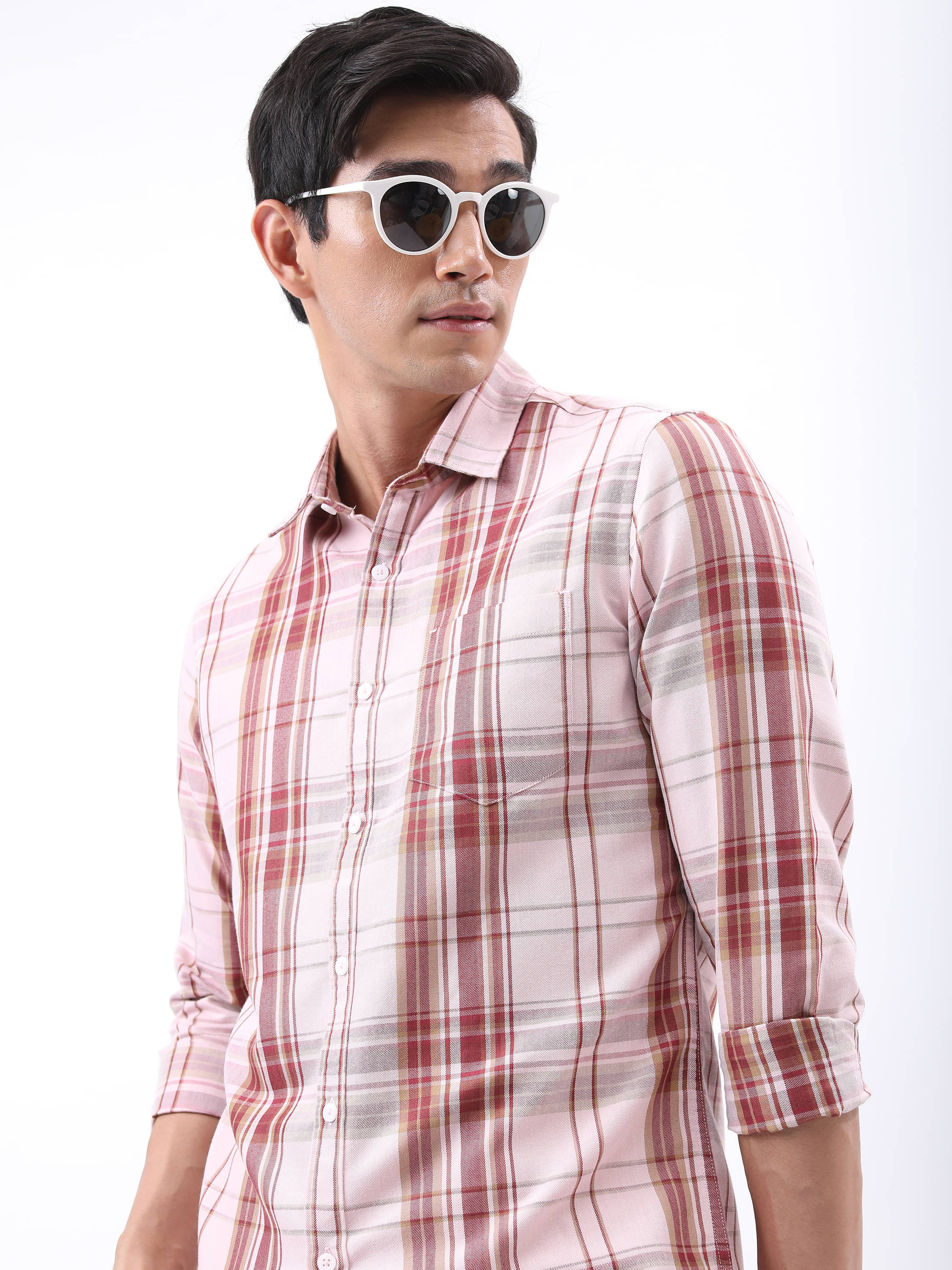     			Highlander Cotton Blend Slim Fit Checks Full Sleeves Men's Casual Shirt - Pink ( Pack of 1 )
