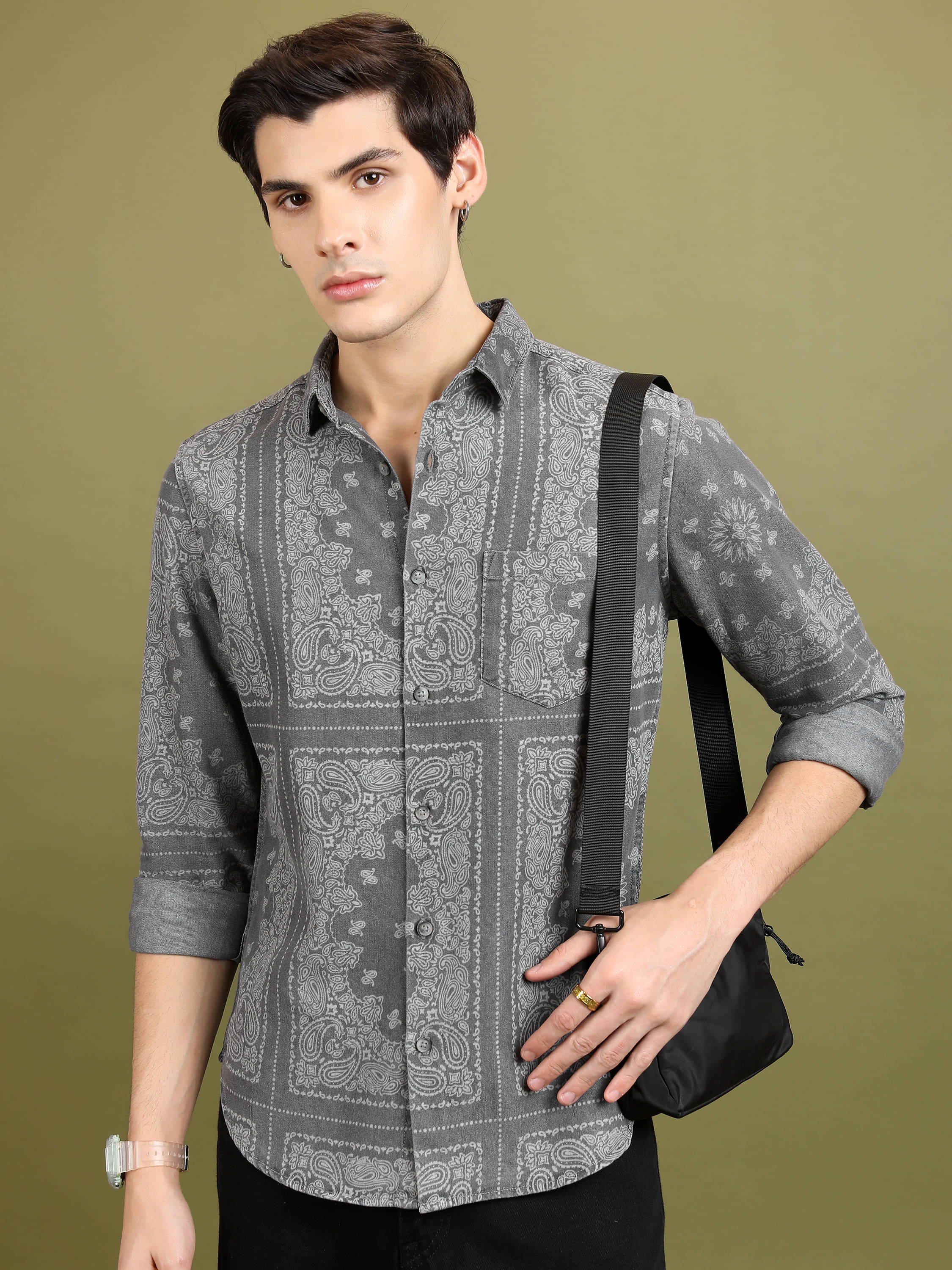     			Highlander Cotton Blend Slim Fit Printed Full Sleeves Men's Casual Shirt - Grey ( Pack of 1 )