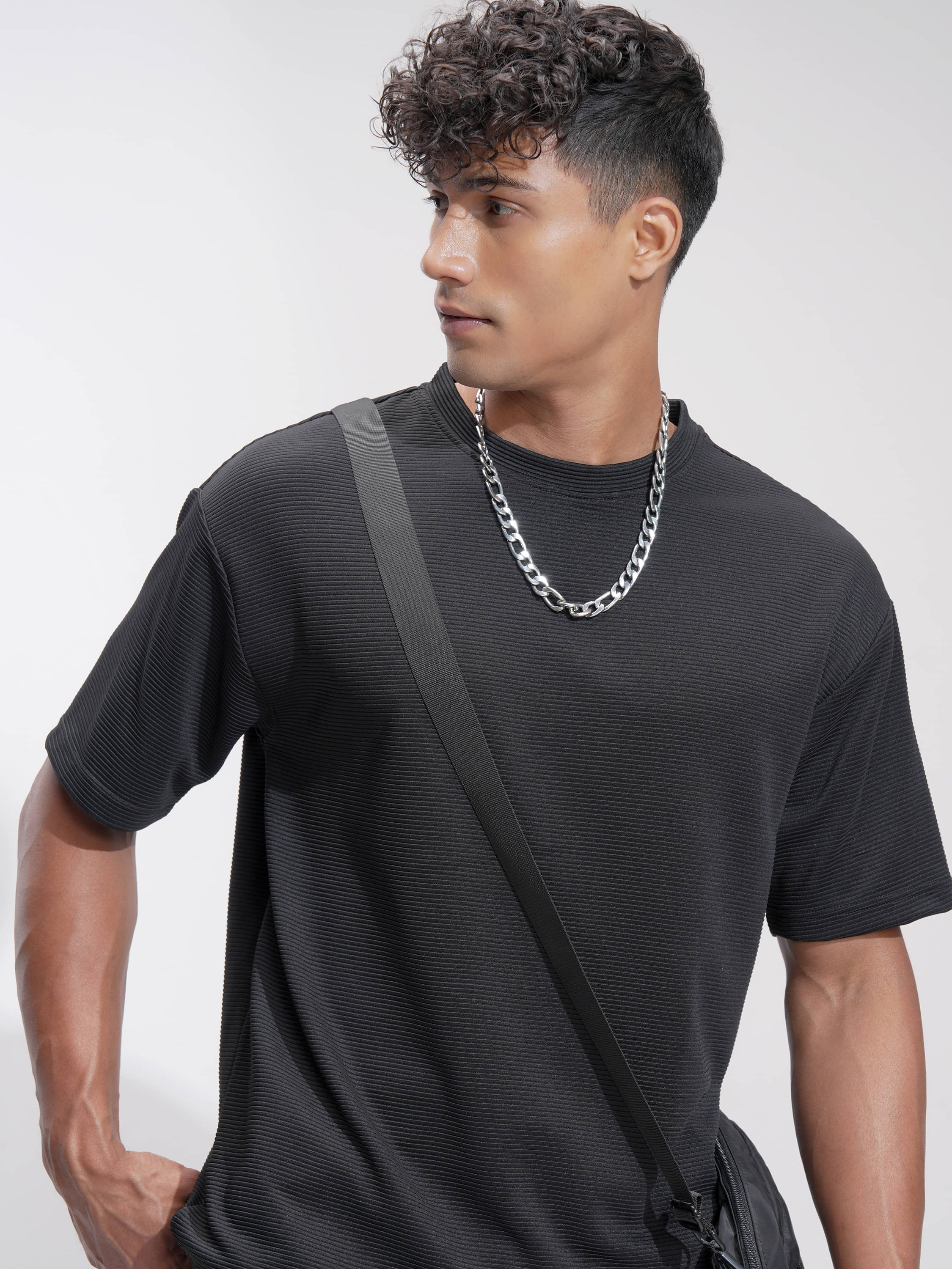 Highlander Men Polyester Relaxed Fit Self Design T-Shirt ( Black ) Highlander Men Polyester Relaxed Fit Self Design T-Shirt ( Black )