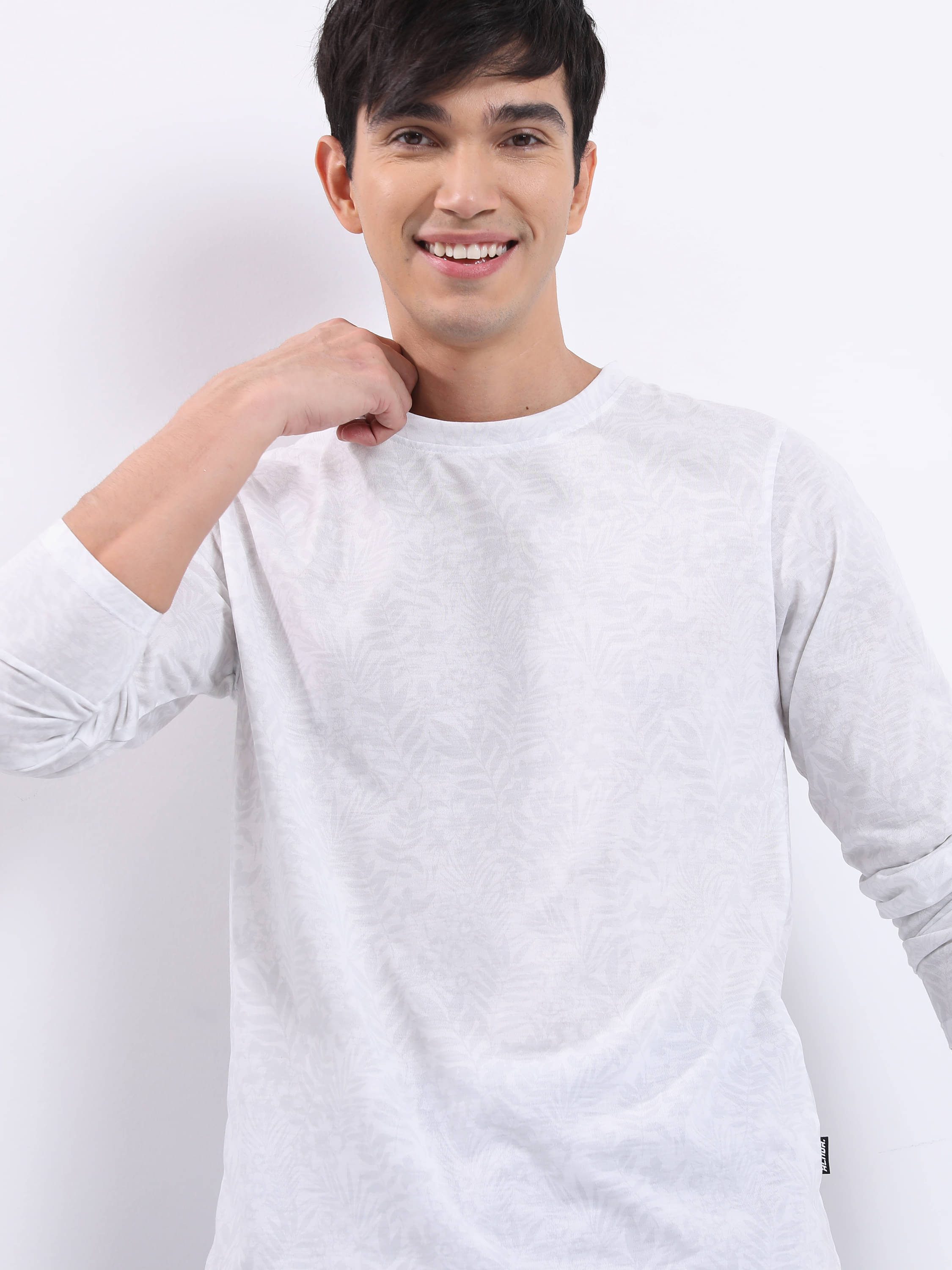 Highlander Men Polyester Relaxed Fit Printed T-Shirt ( White ) Highlander Men Polyester Relaxed Fit Printed T-Shirt ( White )