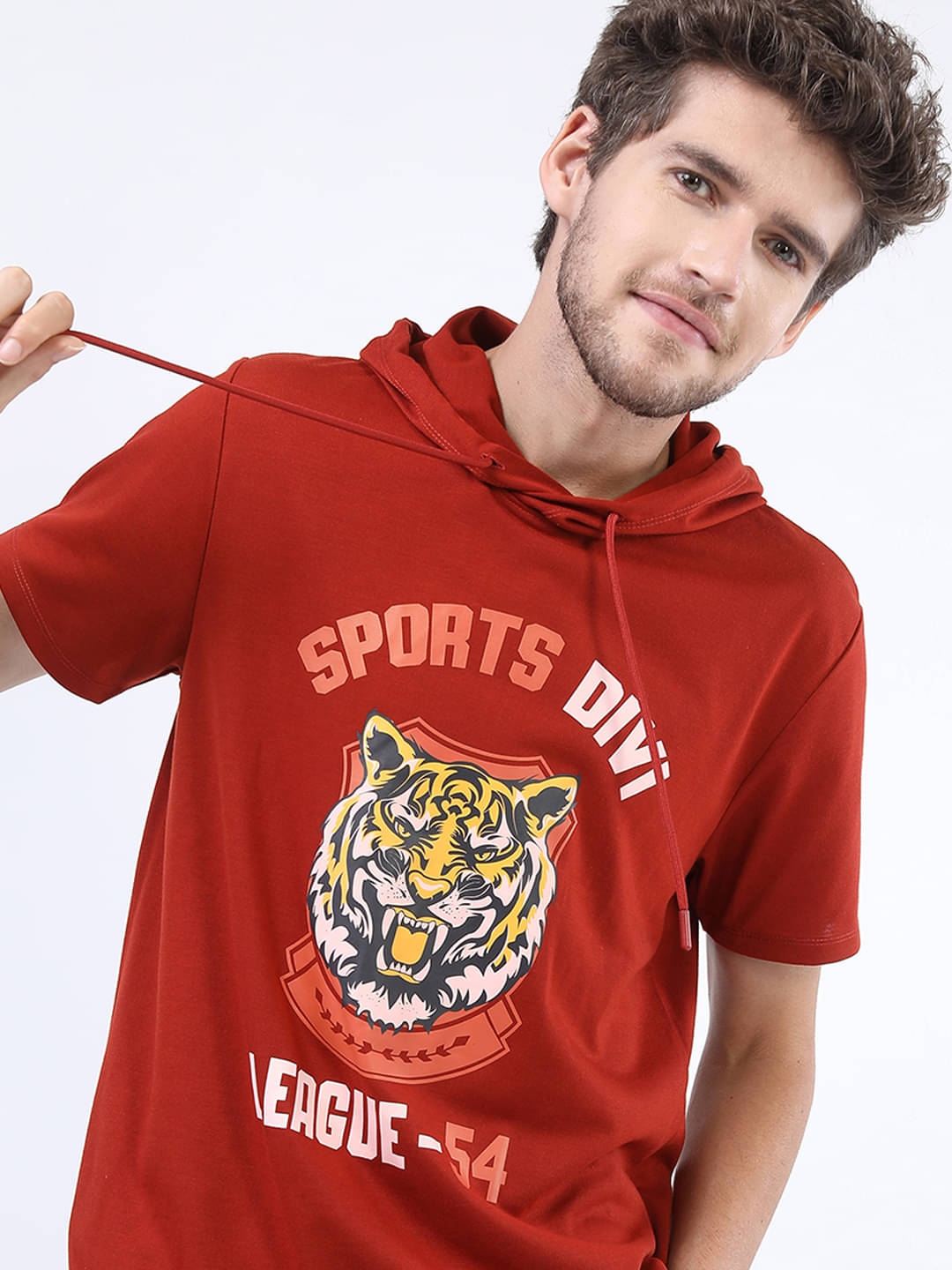 Highlander Men Polyester Slim Fit Solid T-Shirt ( Red ) Highlander Men Polyester Slim Fit Solid T-Shirt ( Red )