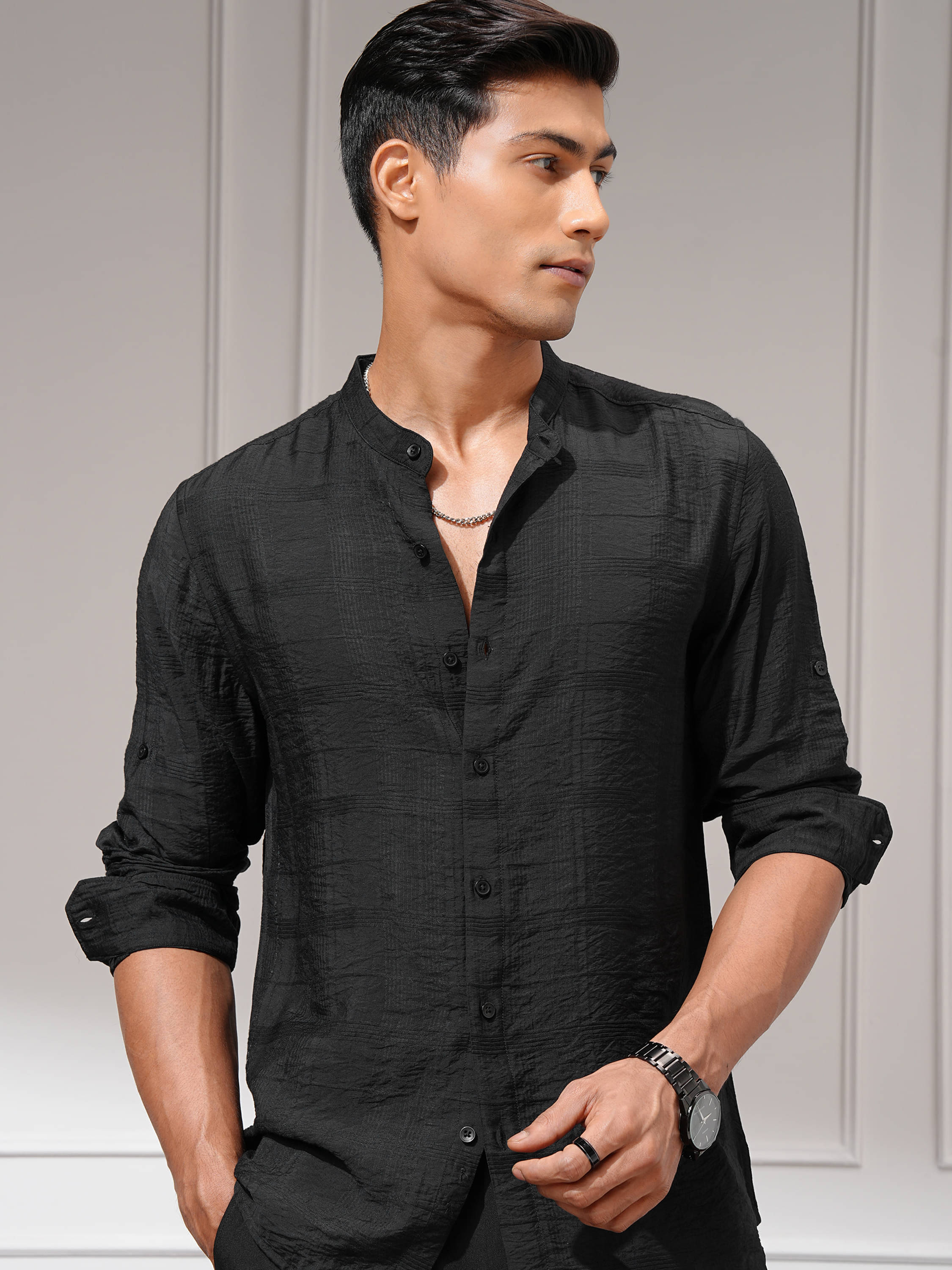     			Highlander Poly Cotton Regular Fit Self Design Full Sleeves Men's Casual Shirt - Black ( Pack of 1 )
