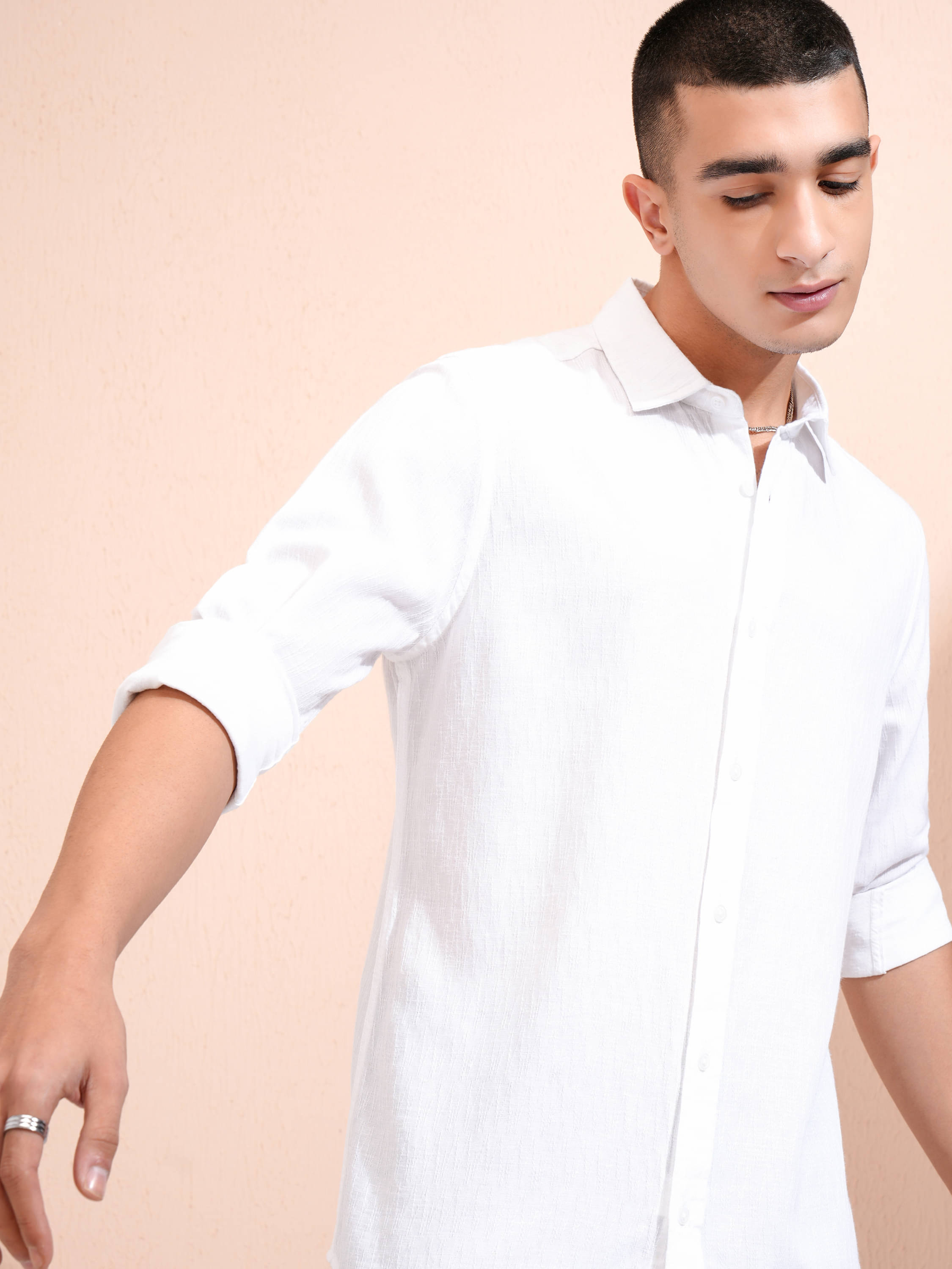     			Highlander Poly Cotton Relaxed Fit Self Design Full Sleeves Men's Casual Shirt - White ( Pack of 1 )
