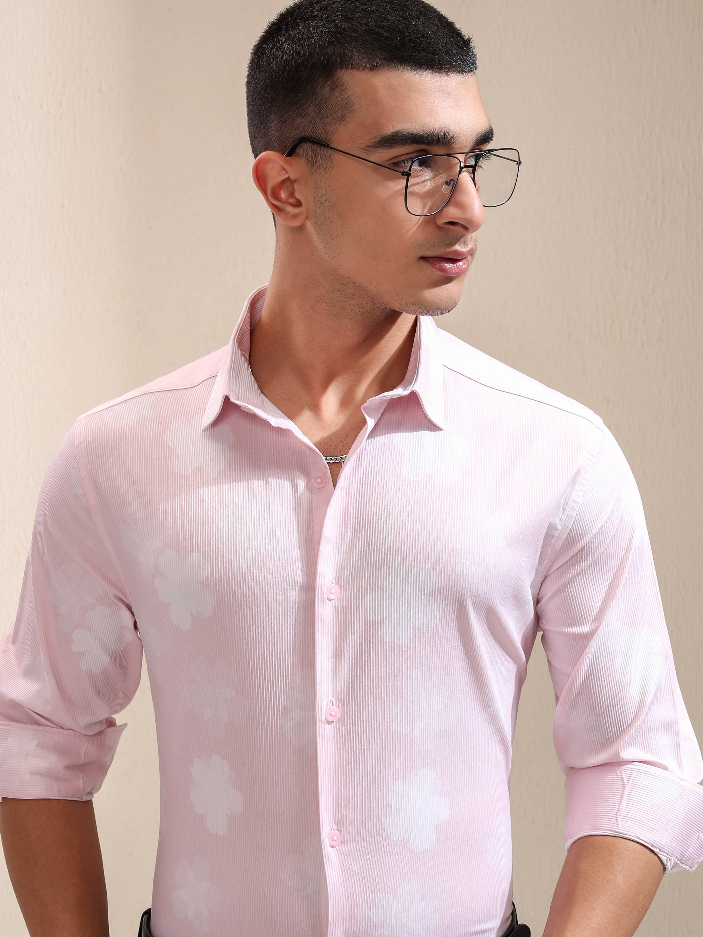     			Highlander Polyester Slim Fit Printed Full Sleeves Men's Casual Shirt - Pink ( Pack of 1 )