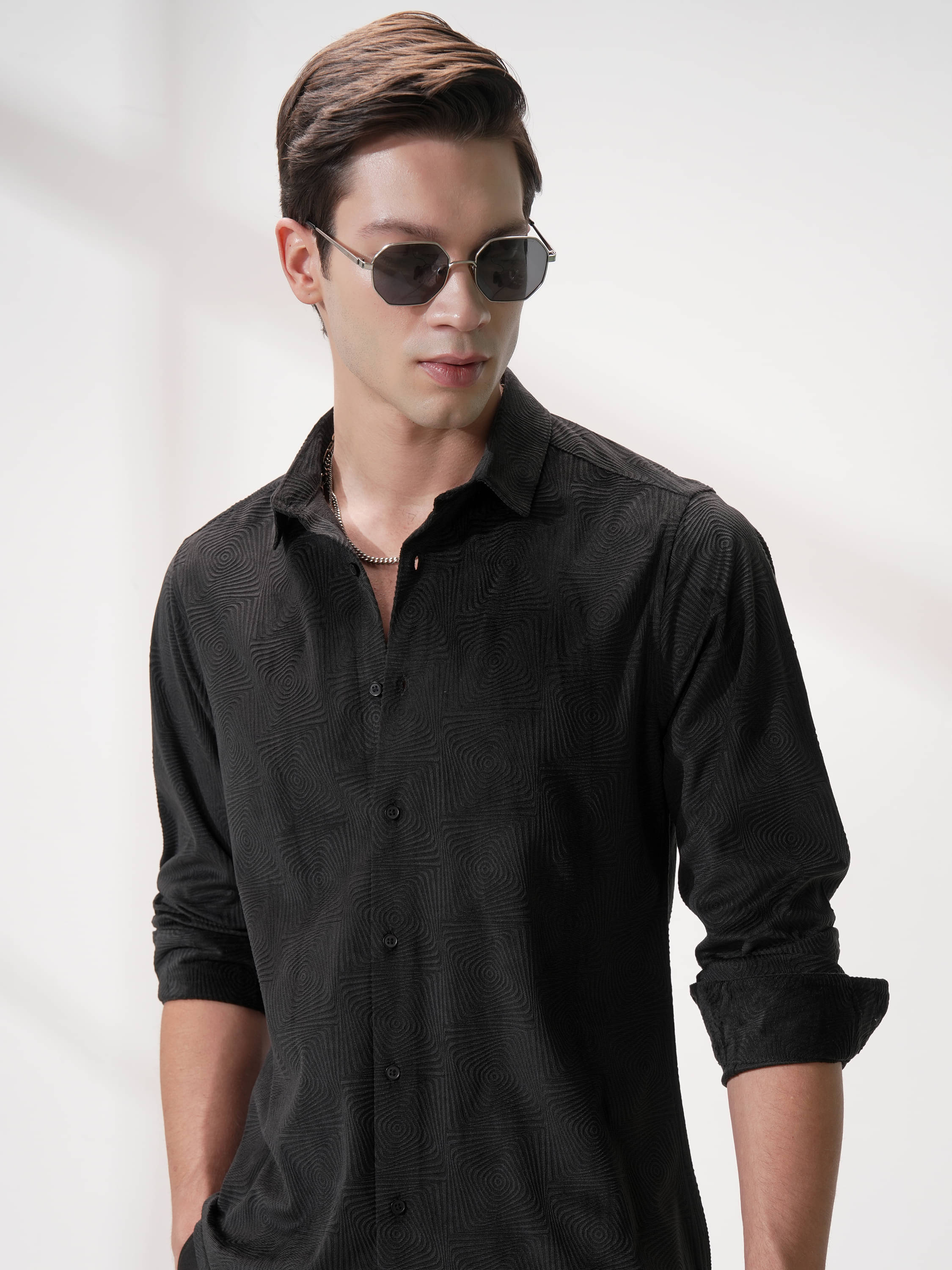     			Highlander Polyester Slim Fit Self Design Full Sleeves Men's Casual Shirt - Black ( Pack of 1 )
