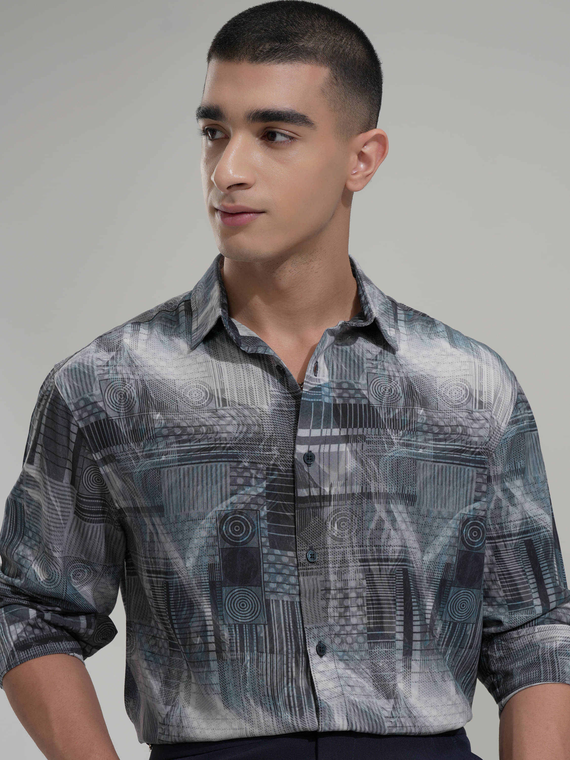     			Highlander Viscose Relaxed Fit Printed Full Sleeves Men's Casual Shirt - Multicolor ( Pack of 1 )