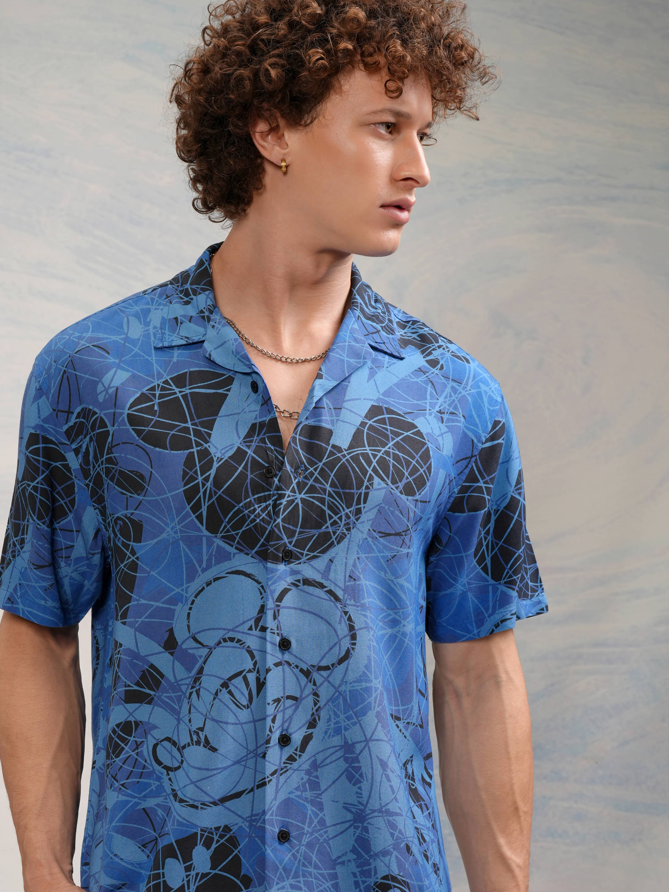     			Highlander Viscose Relaxed Fit Printed Half Sleeves Men's Casual Shirt - Blue ( Pack of 1 )