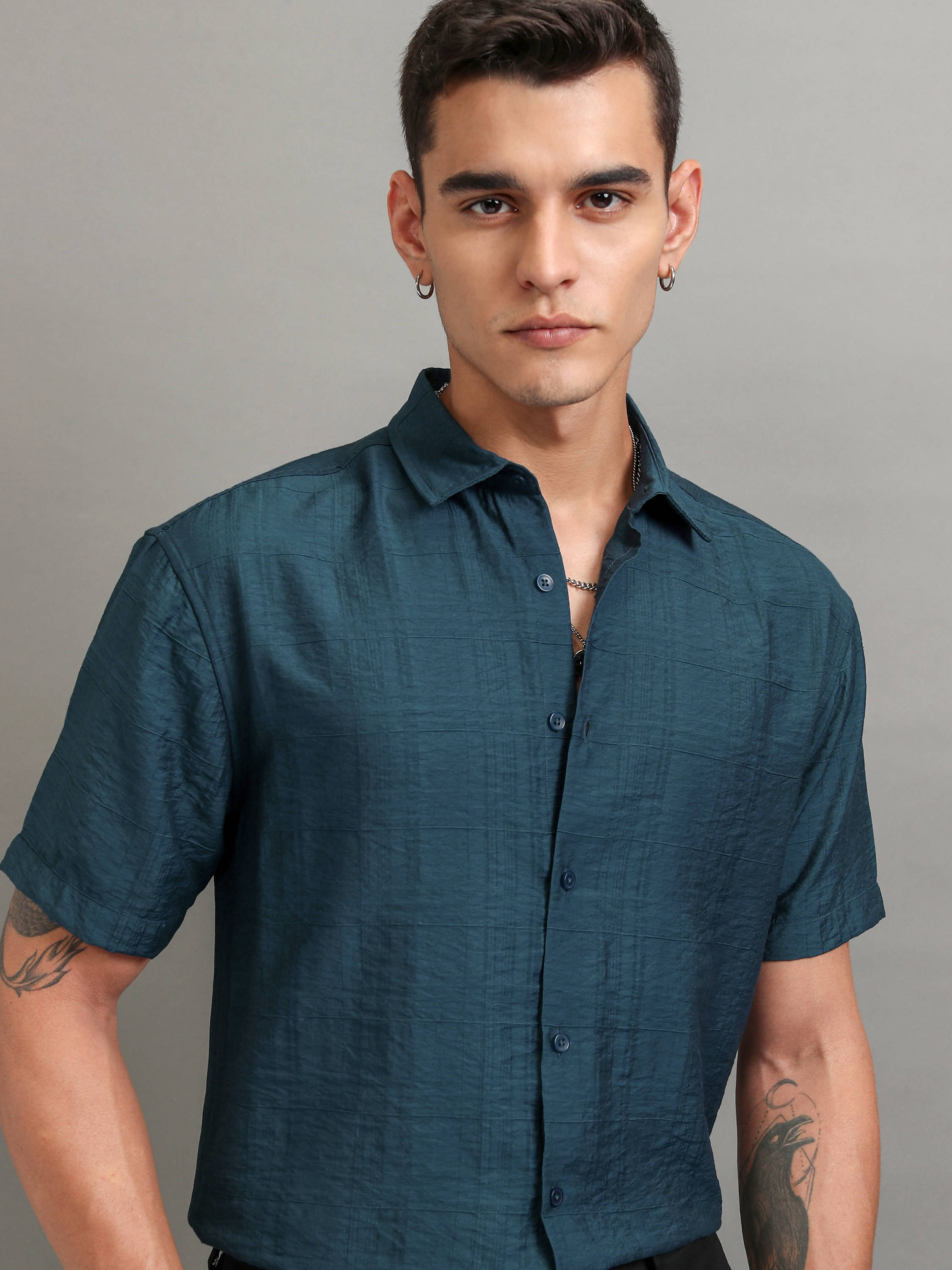     			Highlander Viscose Relaxed Fit Self Design Half Sleeves Men's Casual Shirt - Blue ( Pack of 1 )