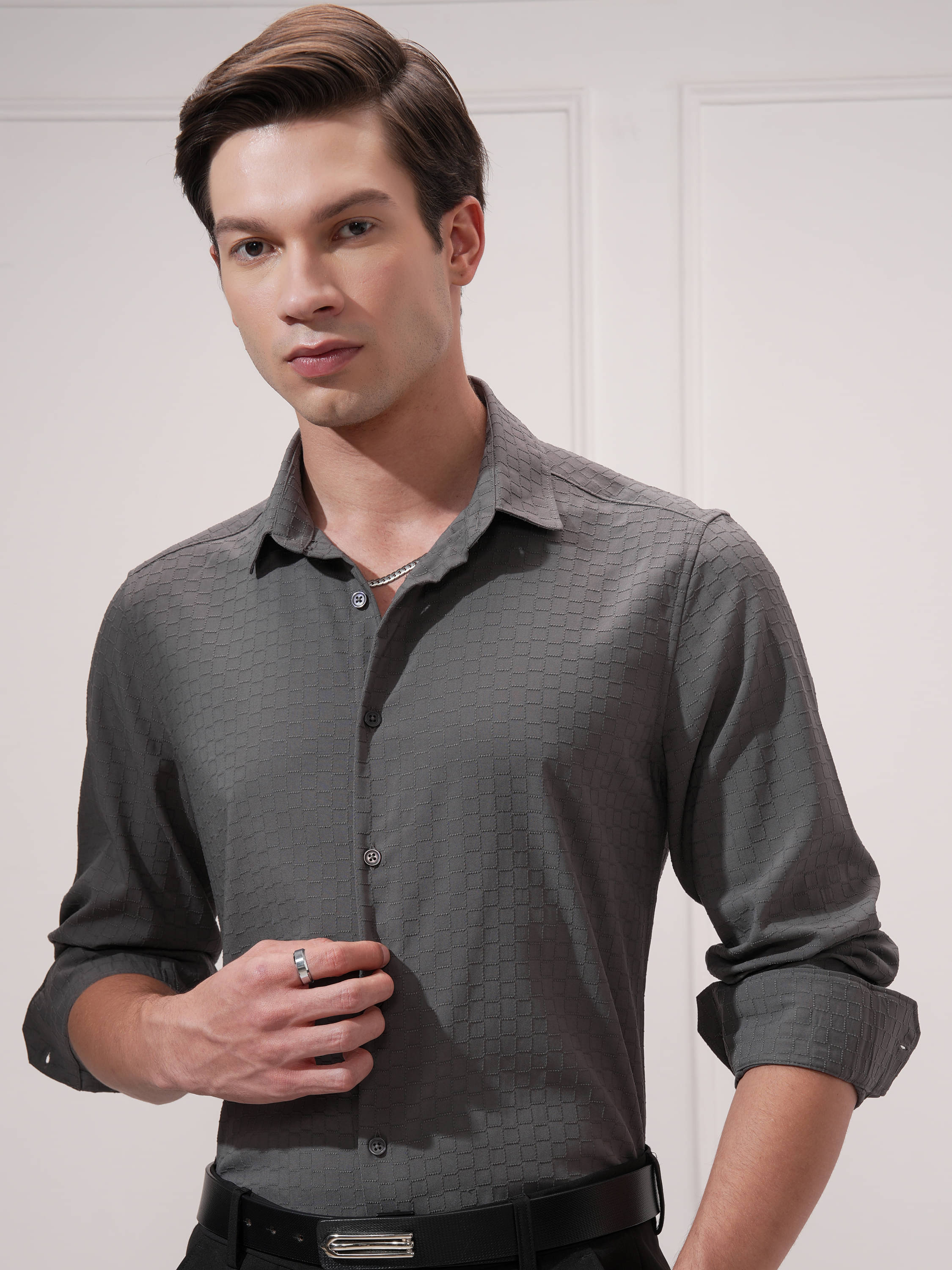     			Highlander Viscose Slim Fit Self Design Full Sleeves Men's Casual Shirt - Grey ( Pack of 1 )