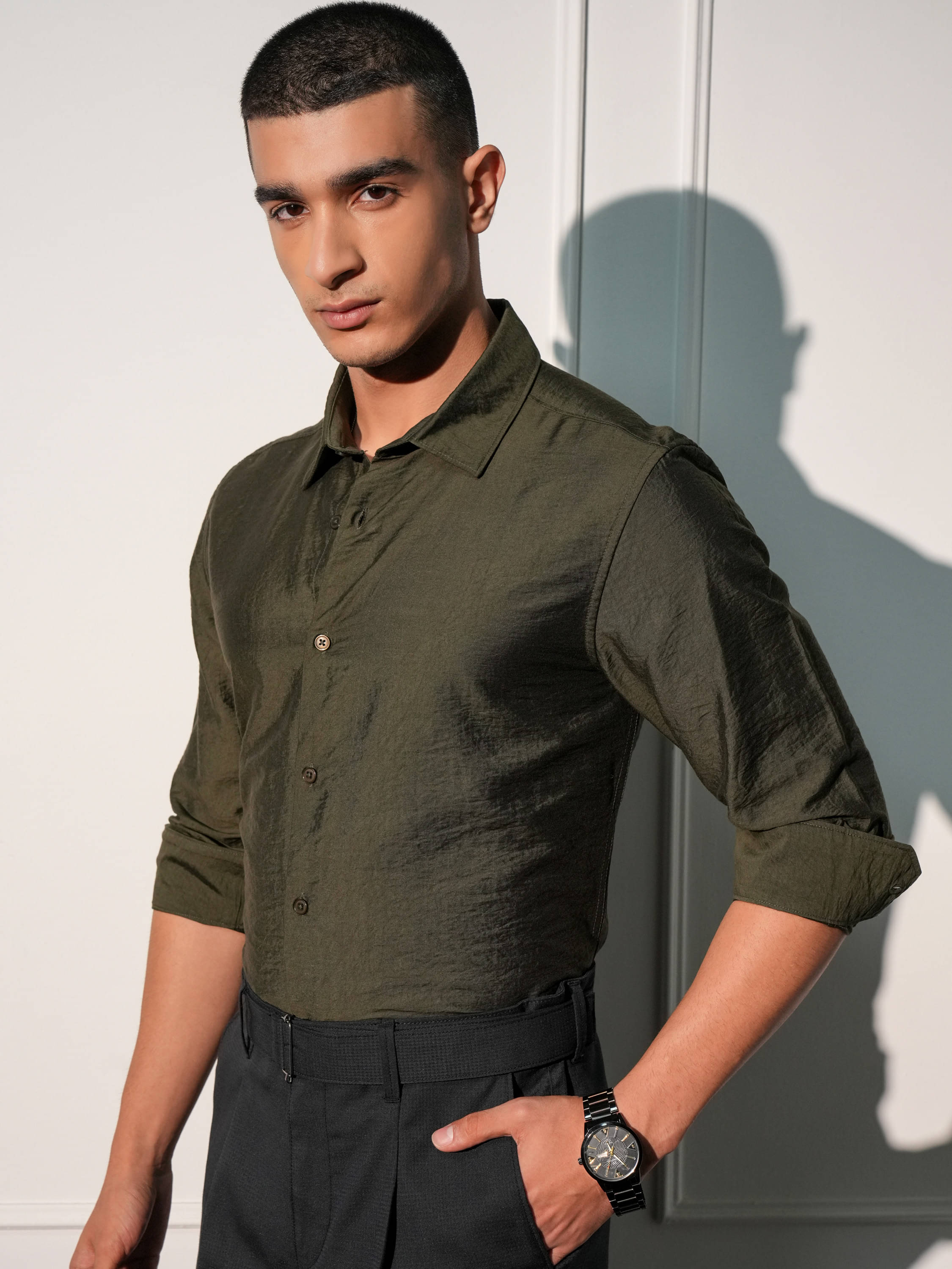 Highlander Viscose Slim Fit Solids Full Sleeves Men's Casual Shirt - Green ( Pack of 1 ) Highlander Viscose Slim Fit Solids Full Sleeves Men's Casual Shirt - Green ( Pack of 1 )