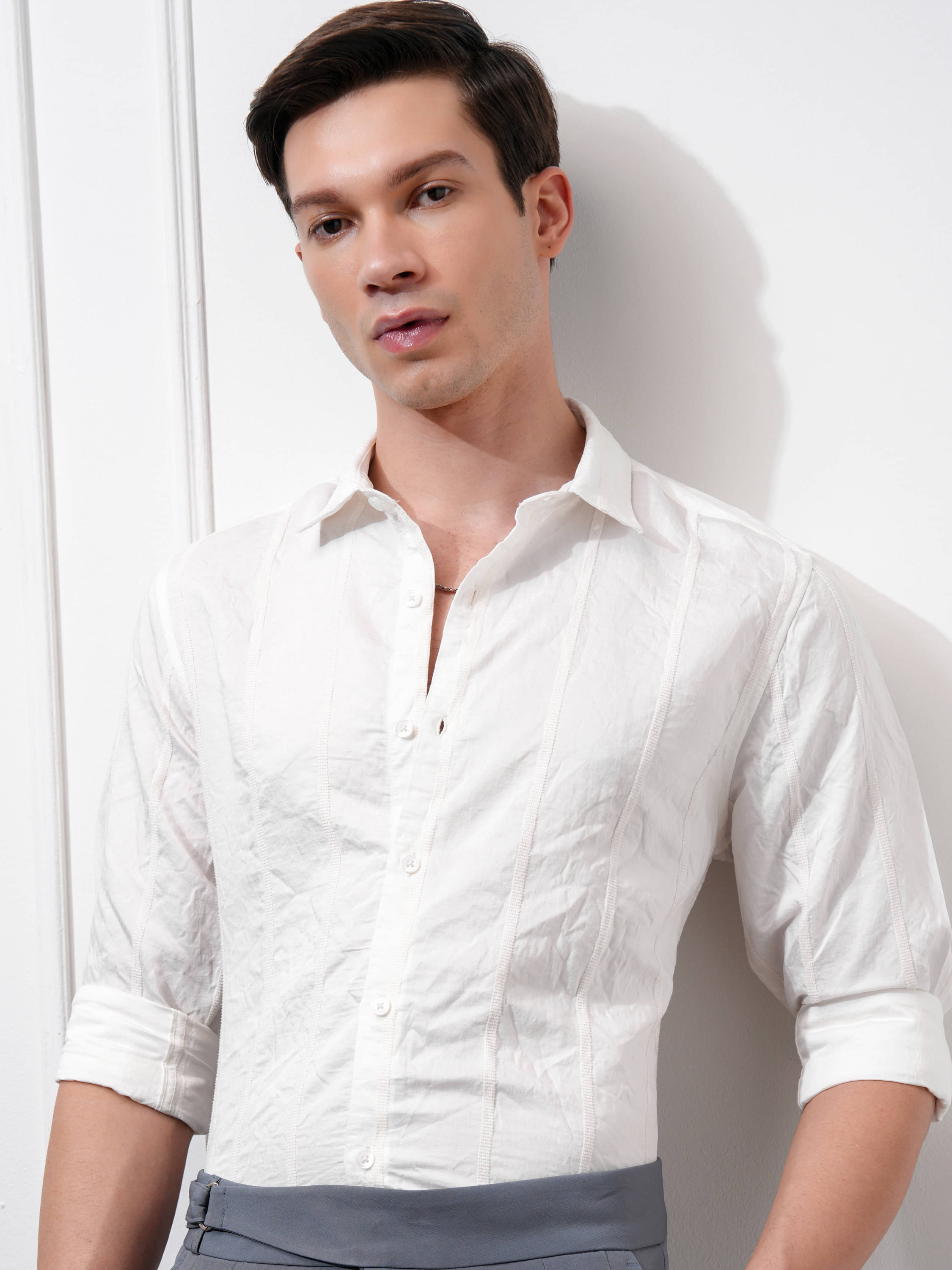 Highlander Viscose Slim Fit Striped Full Sleeves Men's Casual Shirt - White ( Pack of 1 ) Highlander Viscose Slim Fit Striped Full Sleeves Men's Casual Shirt - White ( Pack of 1 )