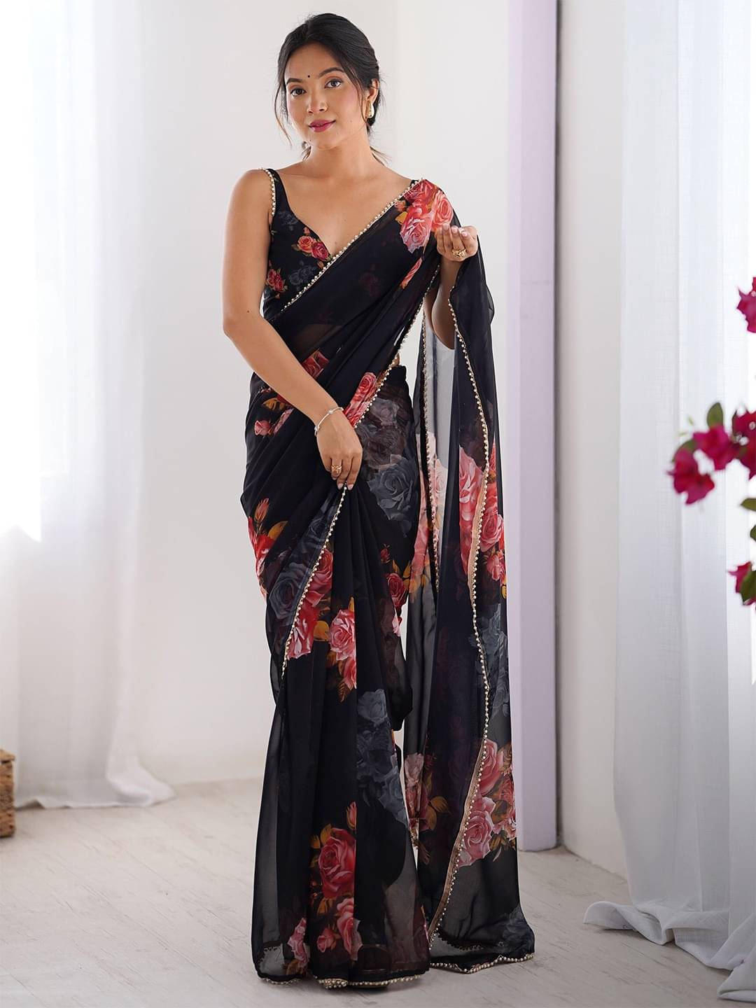     			BLEESBURY Georgette Printed Regular Saree With Unstitched Blouse Piece ( Black )