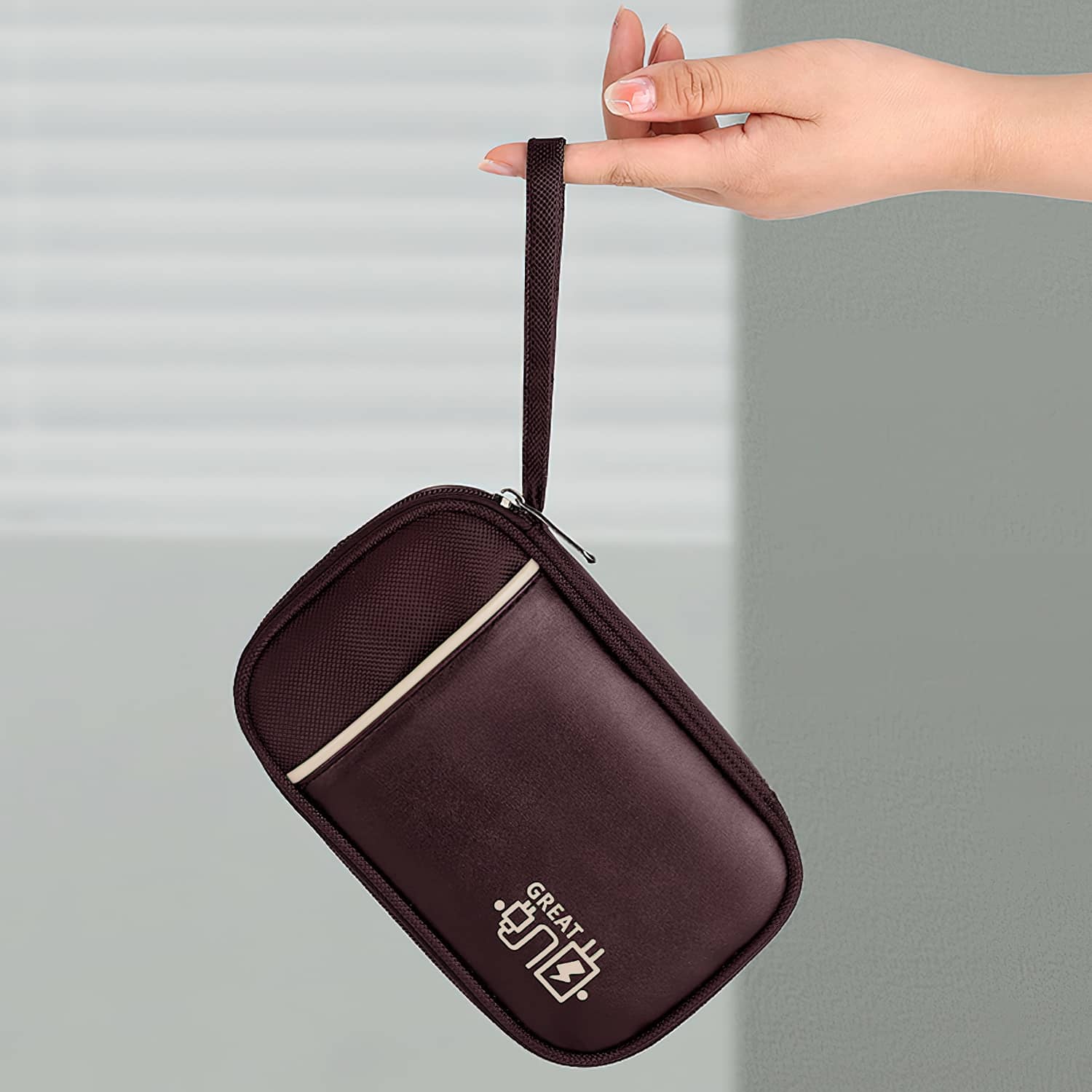 Cortina EAO-002 Electronics Accessories Organizer