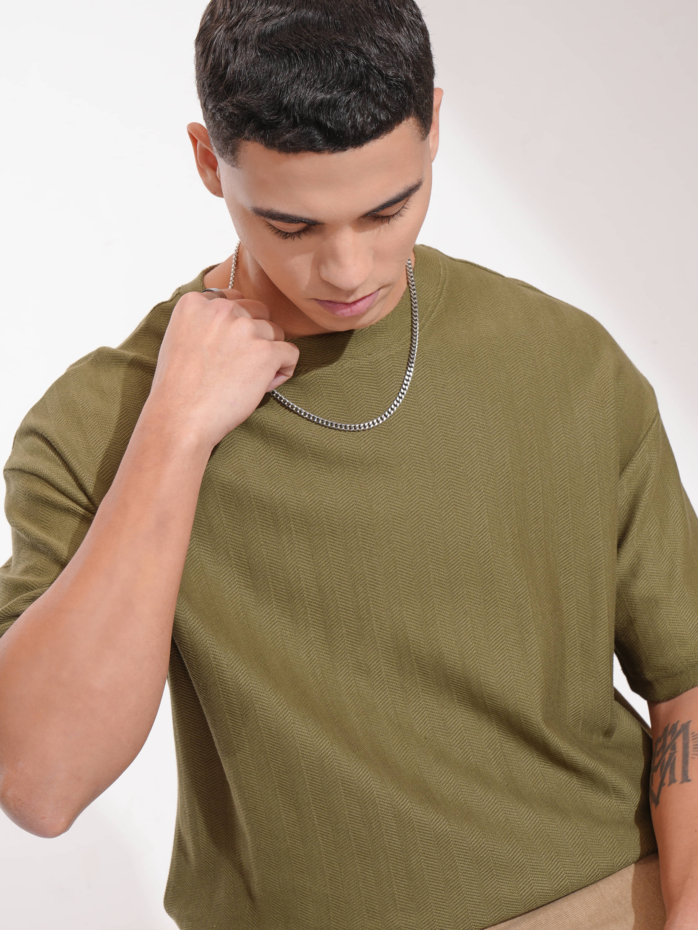 Highlander Men Cotton Blend Oversized Fit Self Design T-Shirt ( Olive ) Highlander Men Cotton Blend Oversized Fit Self Design T-Shirt ( Olive )