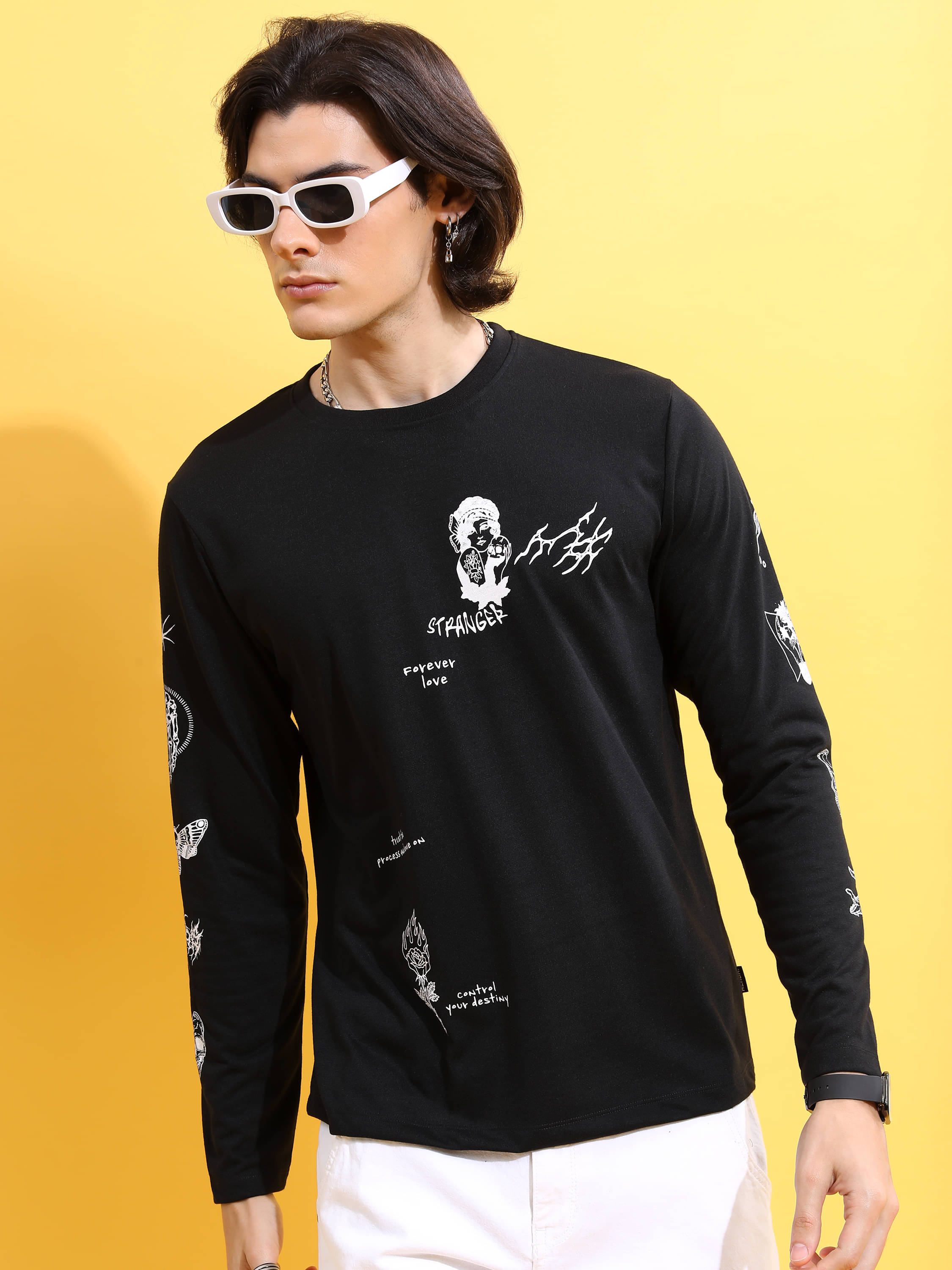 Highlander Men Polyester Relaxed Fit Printed T-Shirt ( Black ) Highlander Men Polyester Relaxed Fit Printed T-Shirt ( Black )