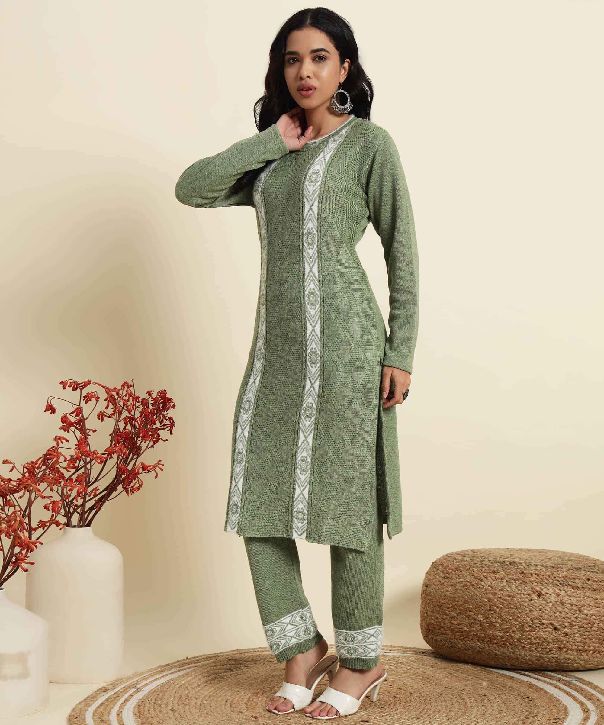     			Kilvested Women Woollen Self Design Straight Kurti With Palazzo ( Green )