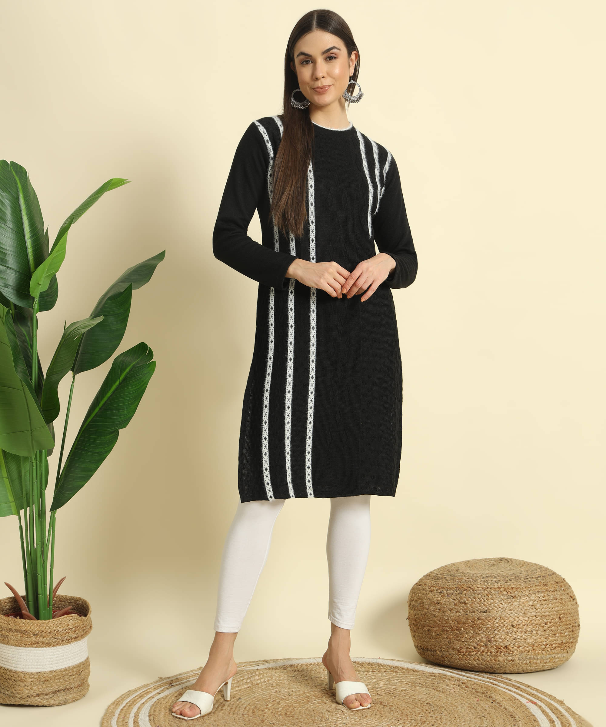     			Kilvested Women Woollen Self Design Straight Kurti ( Black )