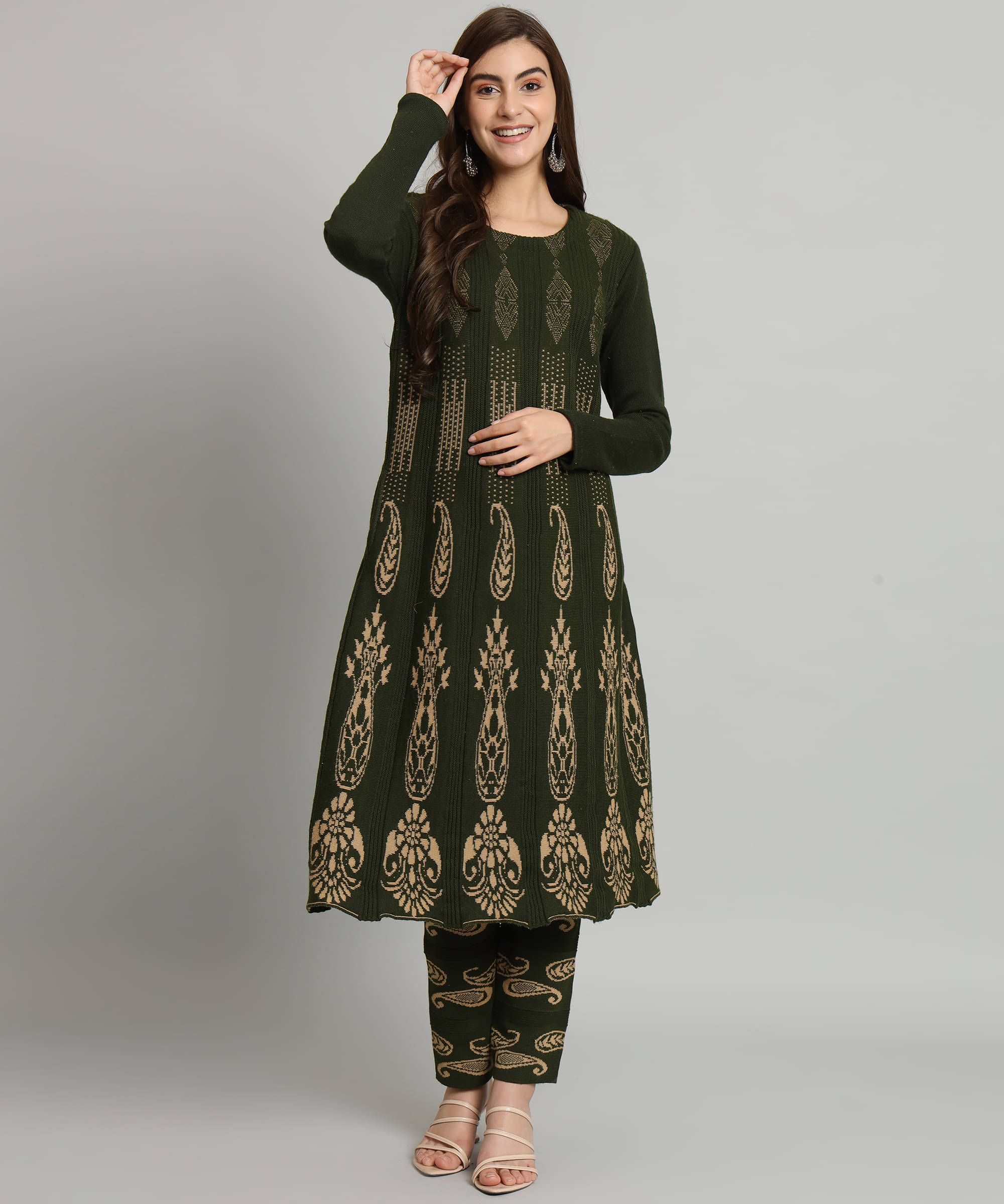 Kilvested Women Woollen Self Design Frock Style Kurti With Palazzo ( Dark Green ) Kilvested Women Woollen Self Design Frock Style Kurti With Palazzo ( Dark Green )