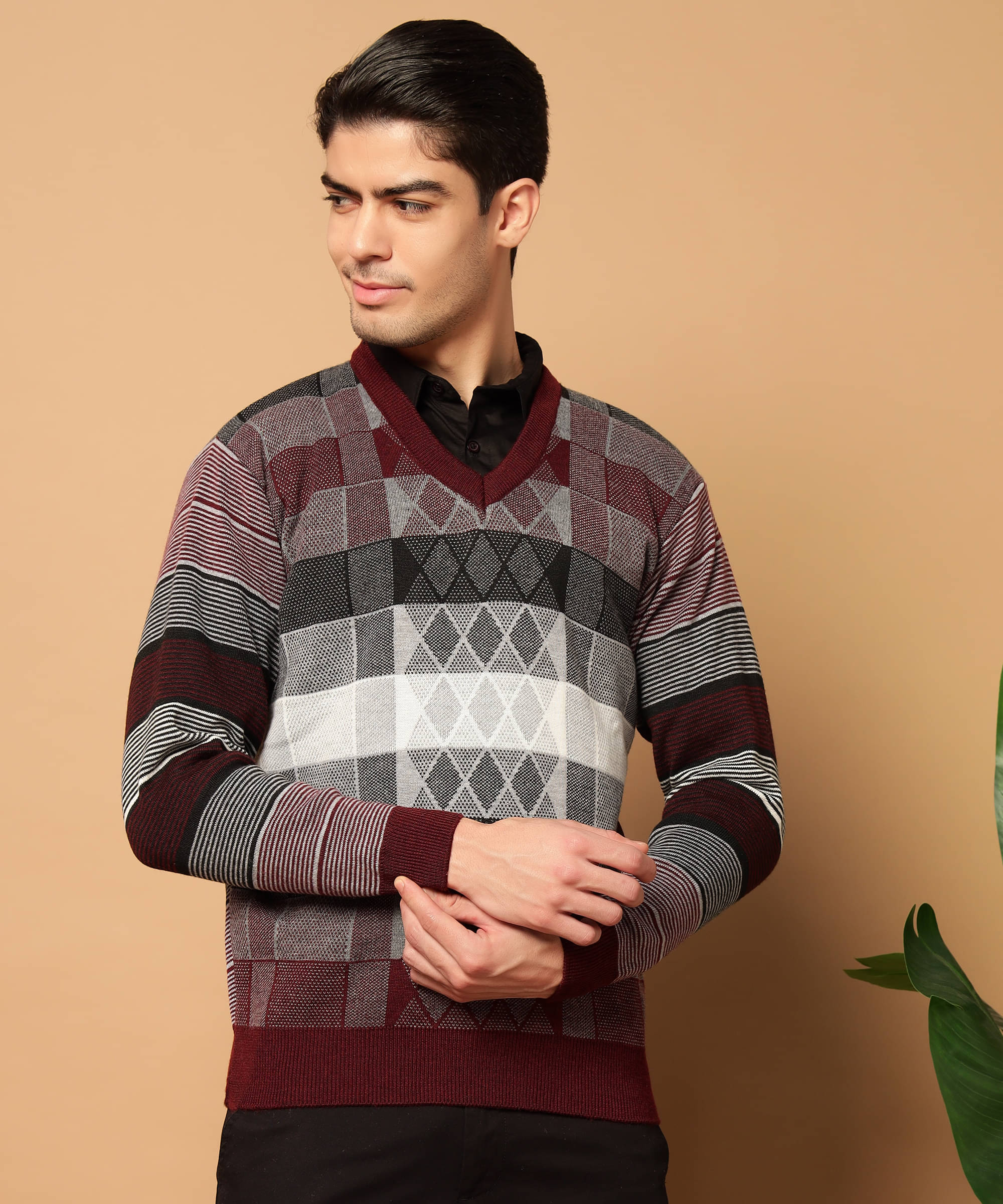     			Kilvested Woollen Blend Round Neck Men's Full Sleeves Pullover Sweater - Maroon ( Pack of 1 )