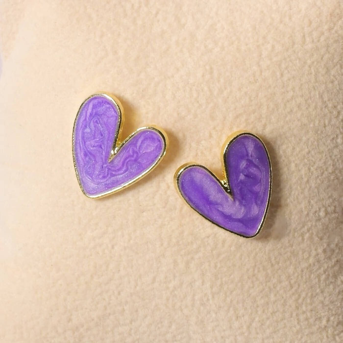     			Lady Raiment Purple Stud Earrings ( Pack of 1 )