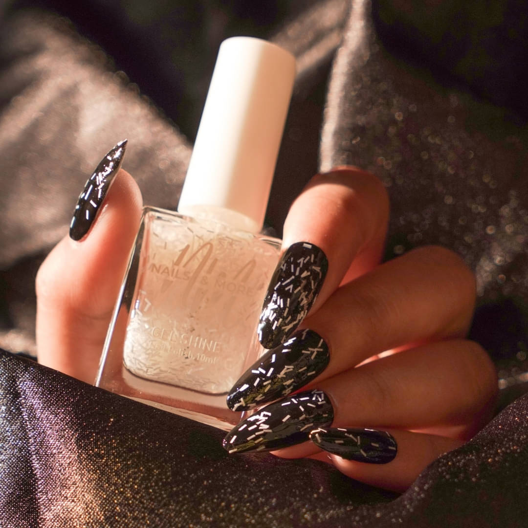     			NAILS & MORE Luxe Noir Glitter Nail Polish 10 ( Pack of 1 )