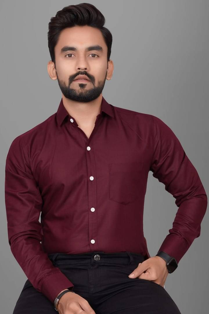 OQUENT Cotton Blend Regular Fit Solids Full Sleeves Men's Casual Shirt - Maroon ( Pack of 1 ) OQUENT Cotton Blend Regular Fit Solids Full Sleeves Men's Casual Shirt - Maroon ( Pack of 1 )