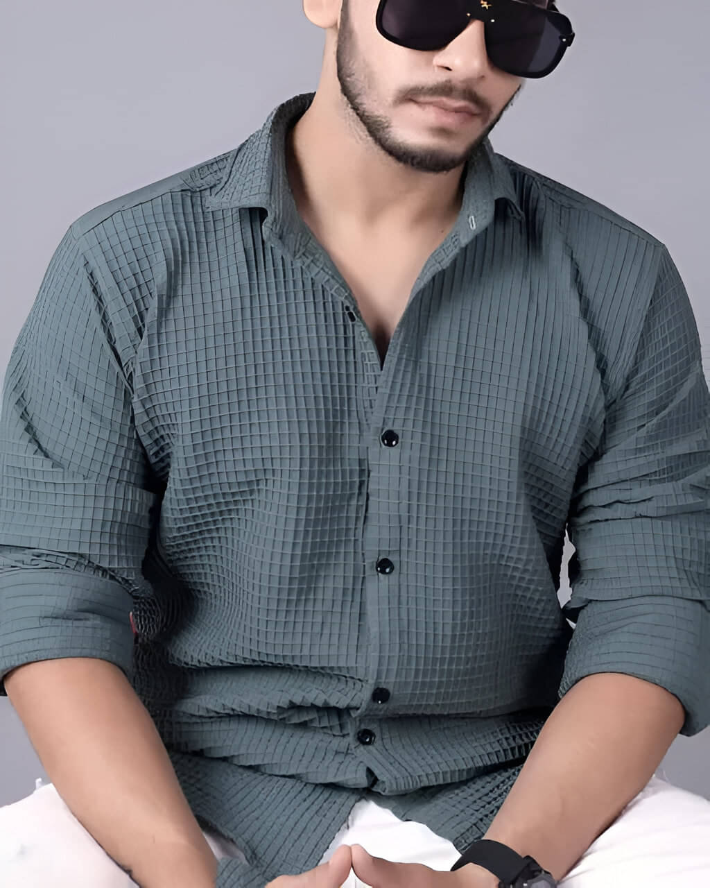     			OQUENT Poly Cotton Regular Fit Self Design Full Sleeves Men's Casual Shirt - Green ( Pack of 1 )
