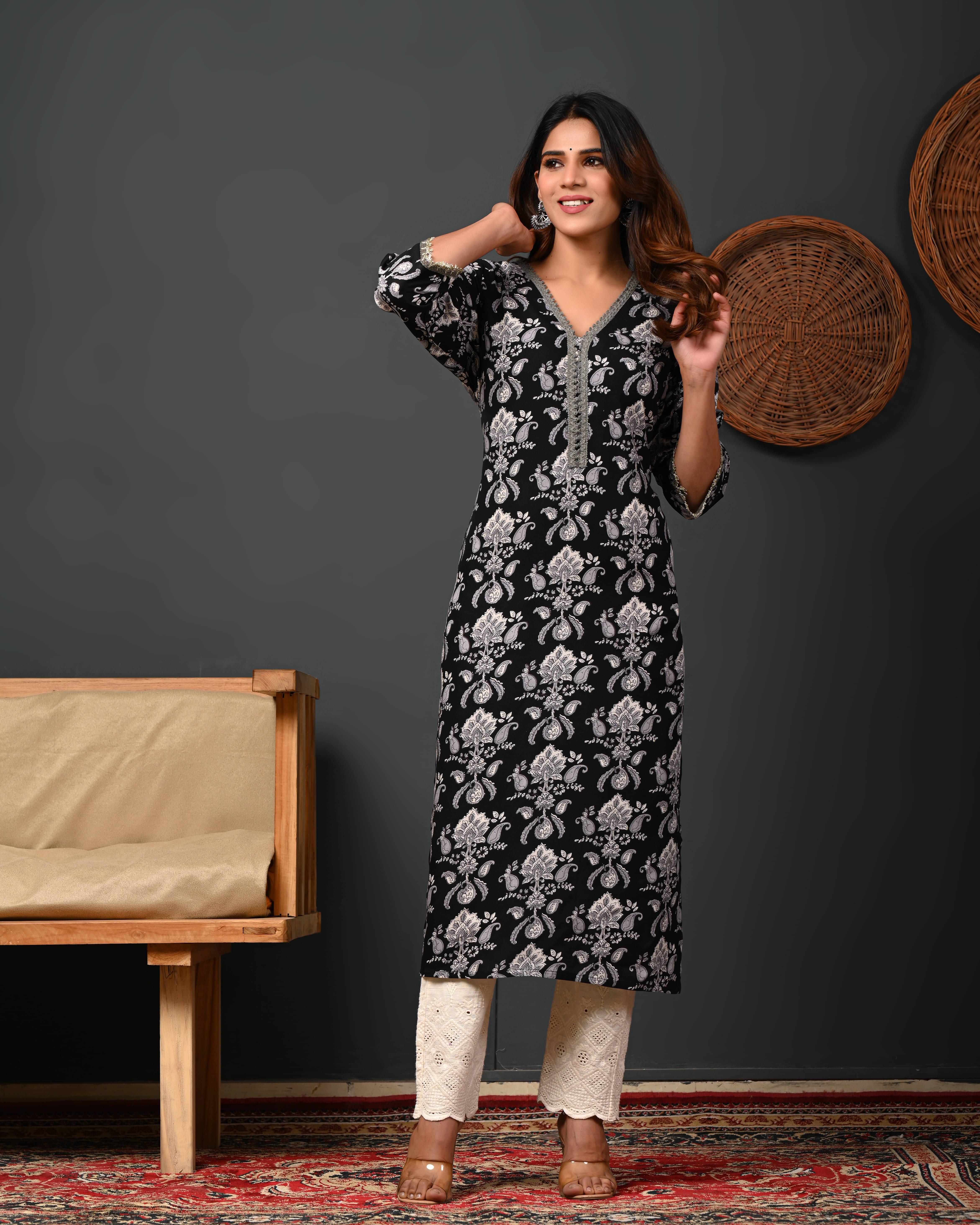     			Rimeline Fashion Women Cotton Printed Straight Kurti ( Black )