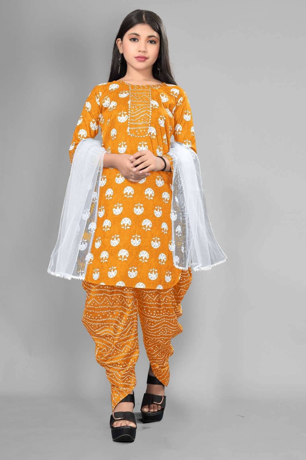     			Sabana FASHION Girls Cotton Blend Straight Kurti ( Pack of 1 , Yellow )