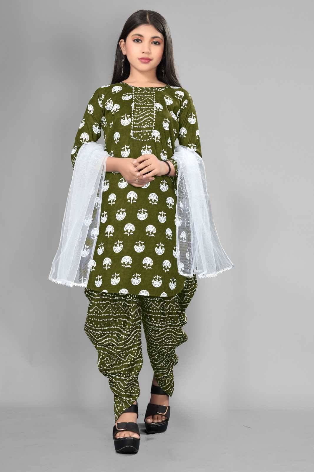     			Sabana FASHION Girls Cotton Blend Straight Kurti ( Pack of 1 , Green )