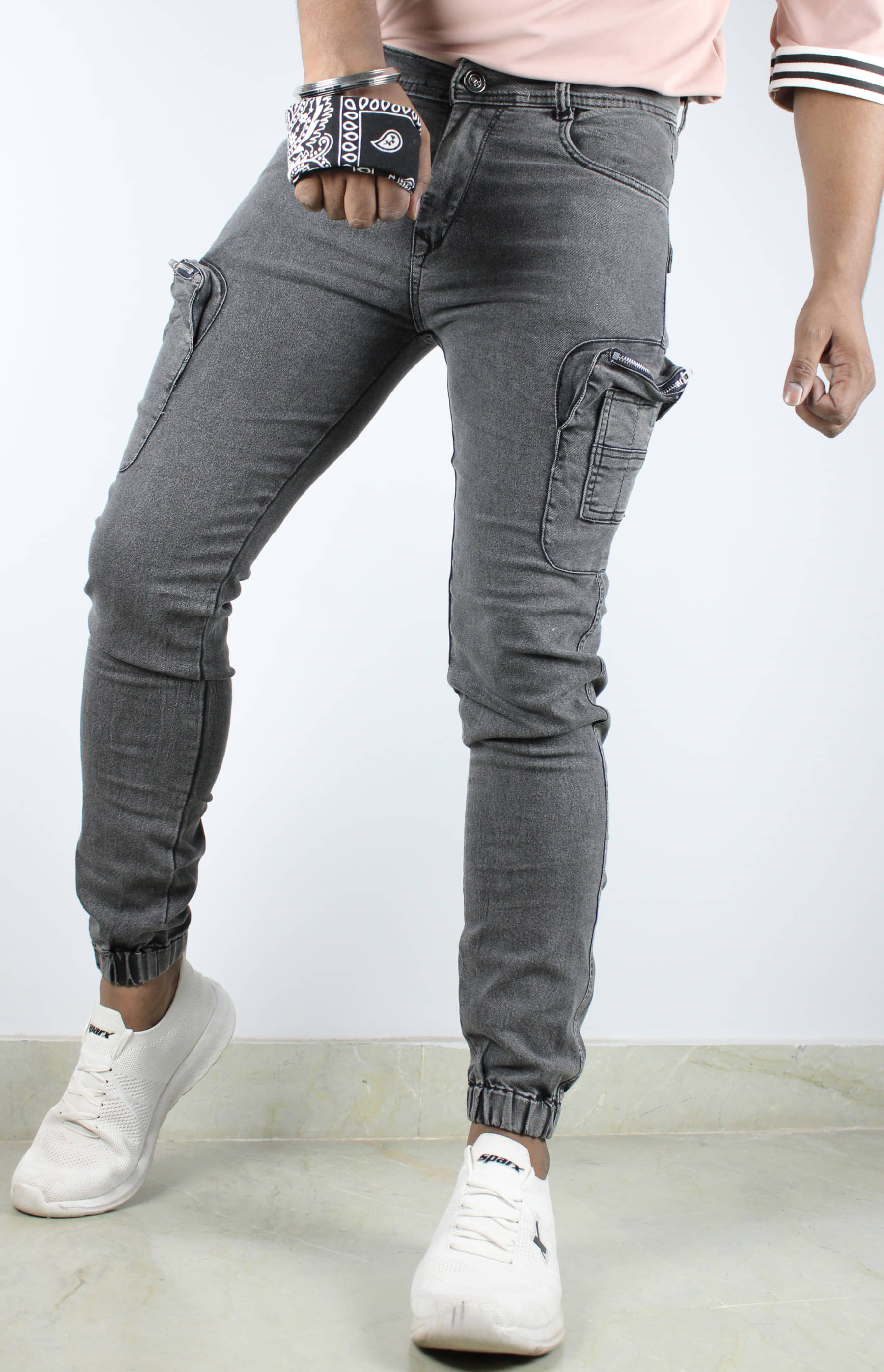     			moveflair Slim Fit Jogger Men's Jeans - Grey ( Pack of 1 )