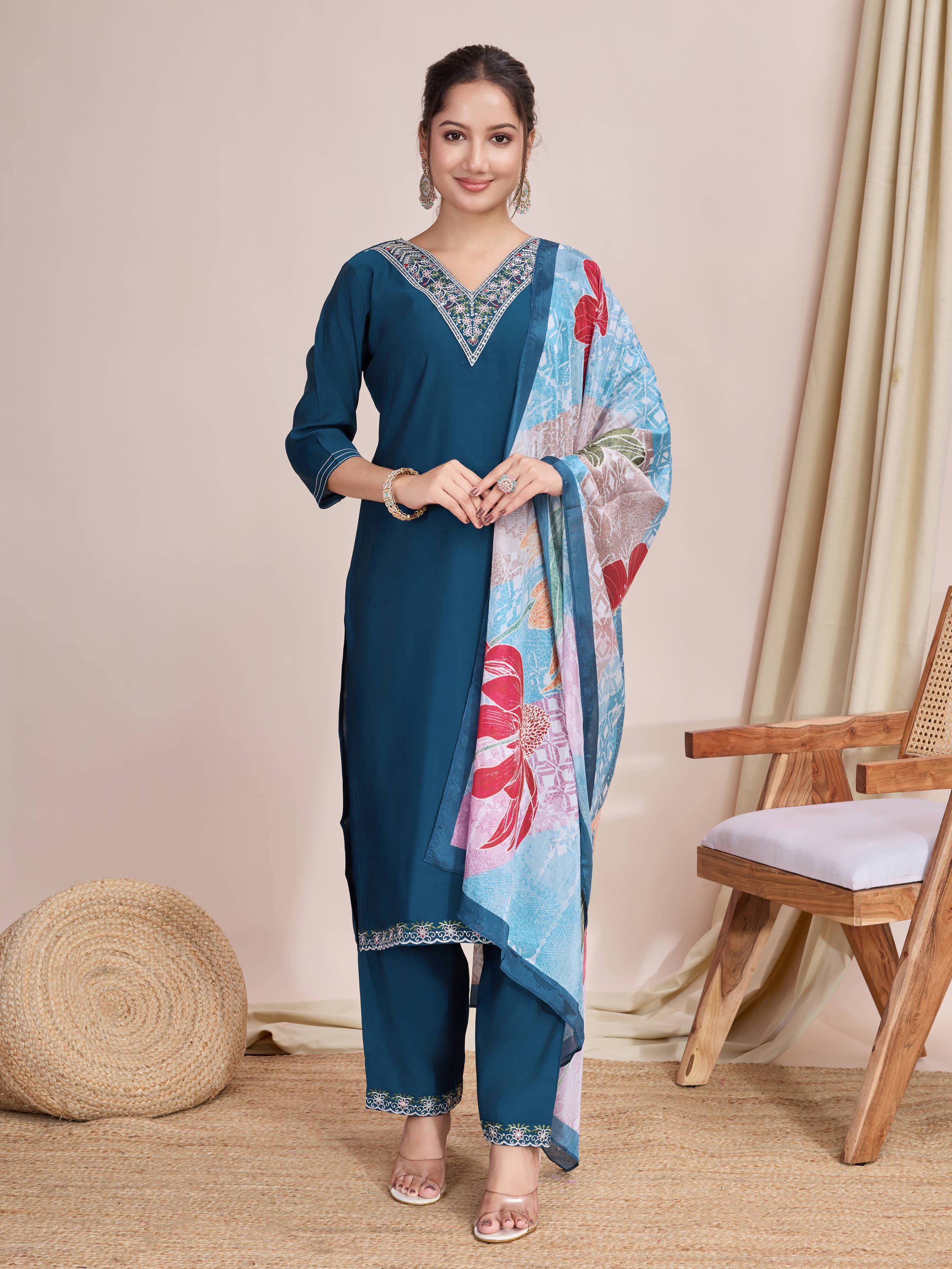 Bindudi Women Chanderi Embellished Straight Kurti With Pants ( Blue )     			Bindudi Women Chanderi Embellished Straight Kurti With Pants ( Blue )