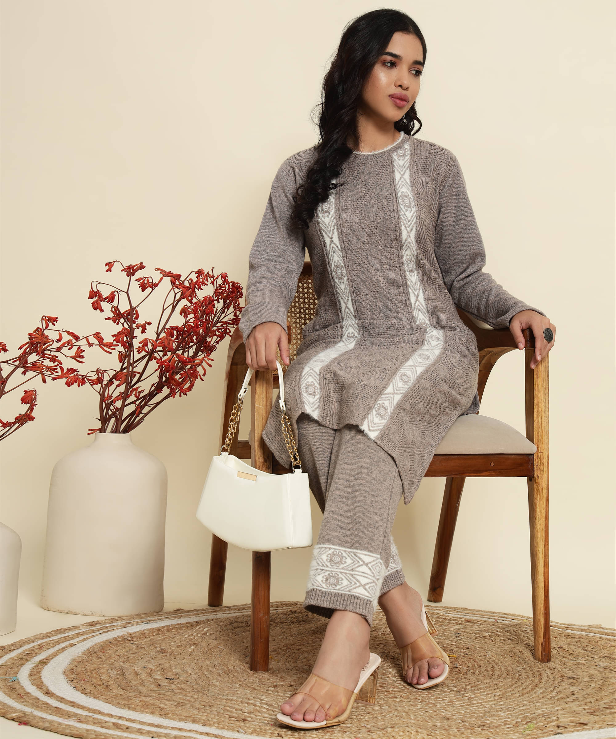     			Kilvested Women Woollen Self Design Straight Kurti With Palazzo ( Grey )