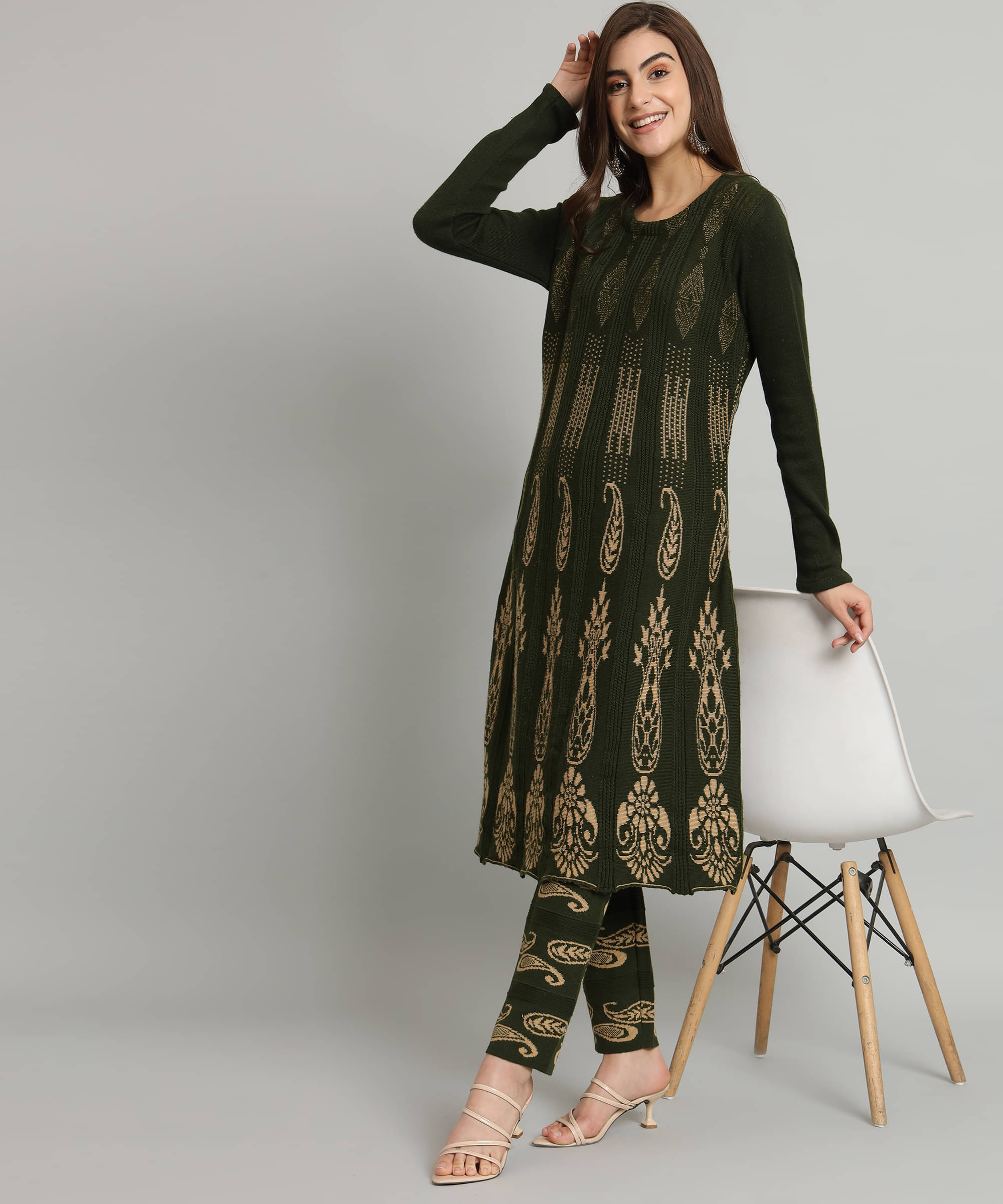    			Kilvested Women Woollen Self Design Frock Style Kurti With Palazzo ( Dark Green )