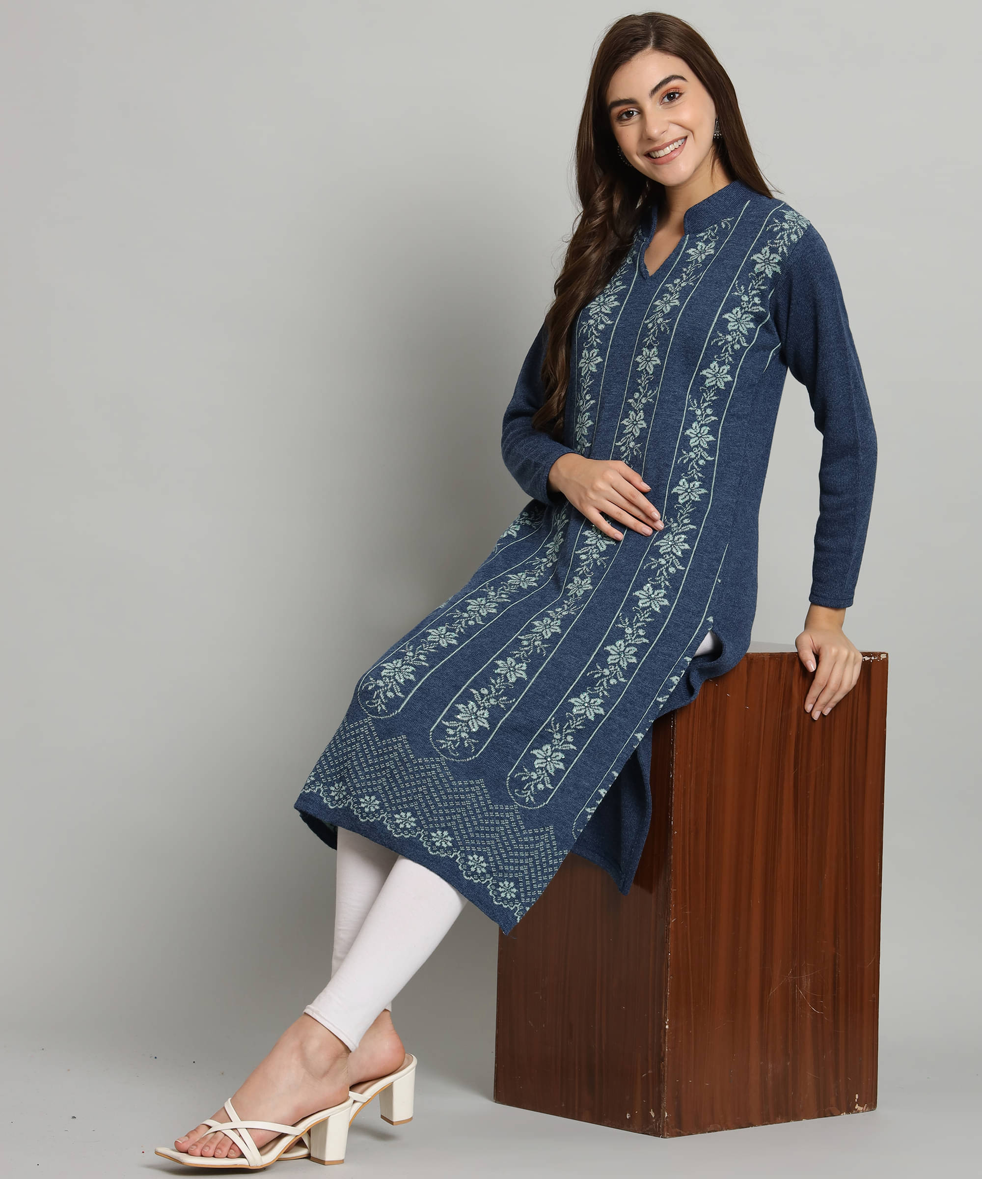     			Kilvested Women Woollen Self Design A-line Kurti ( Light Green )