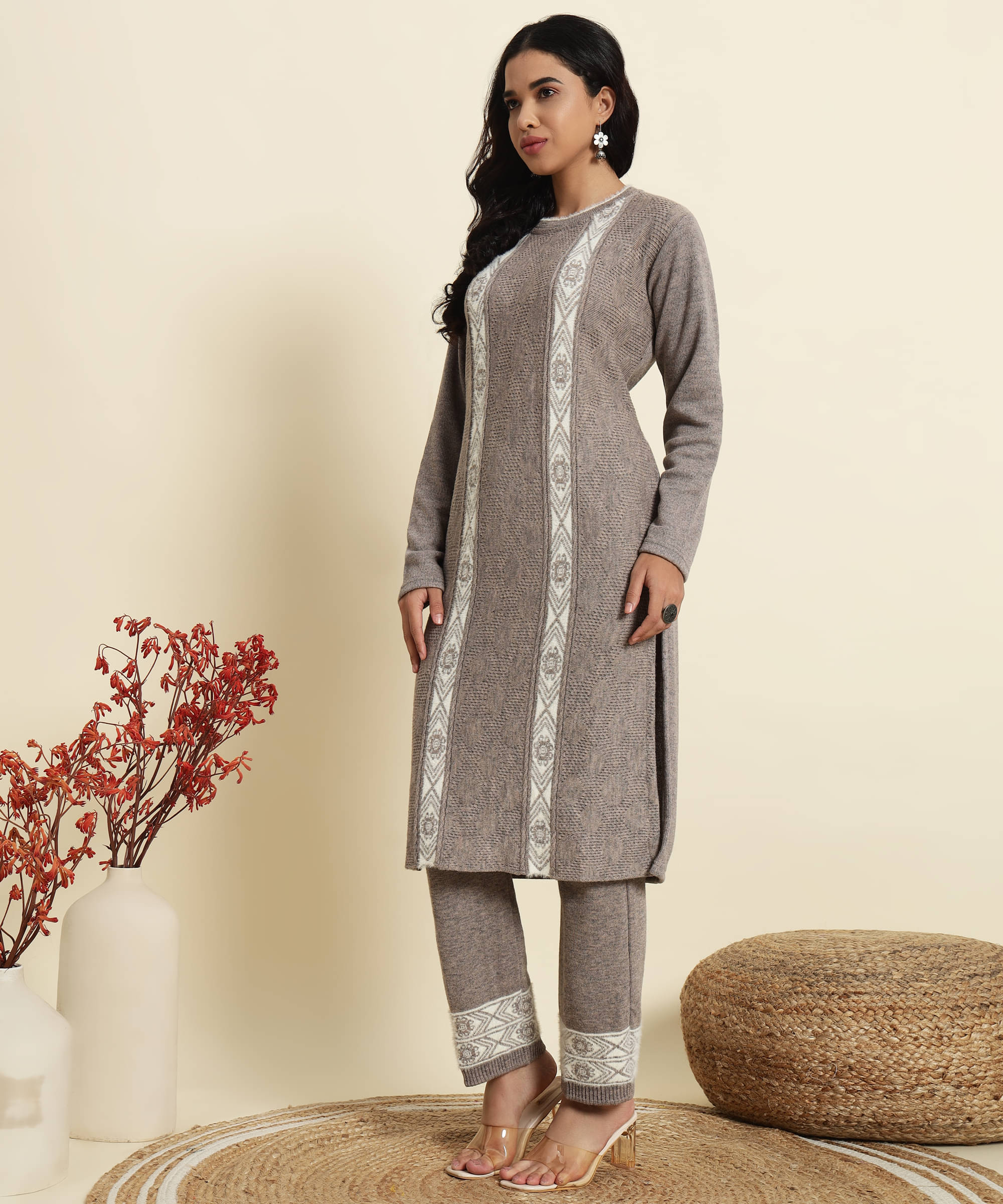     			Kilvested Women Woollen Self Design Straight Kurti With Palazzo ( Grey )
