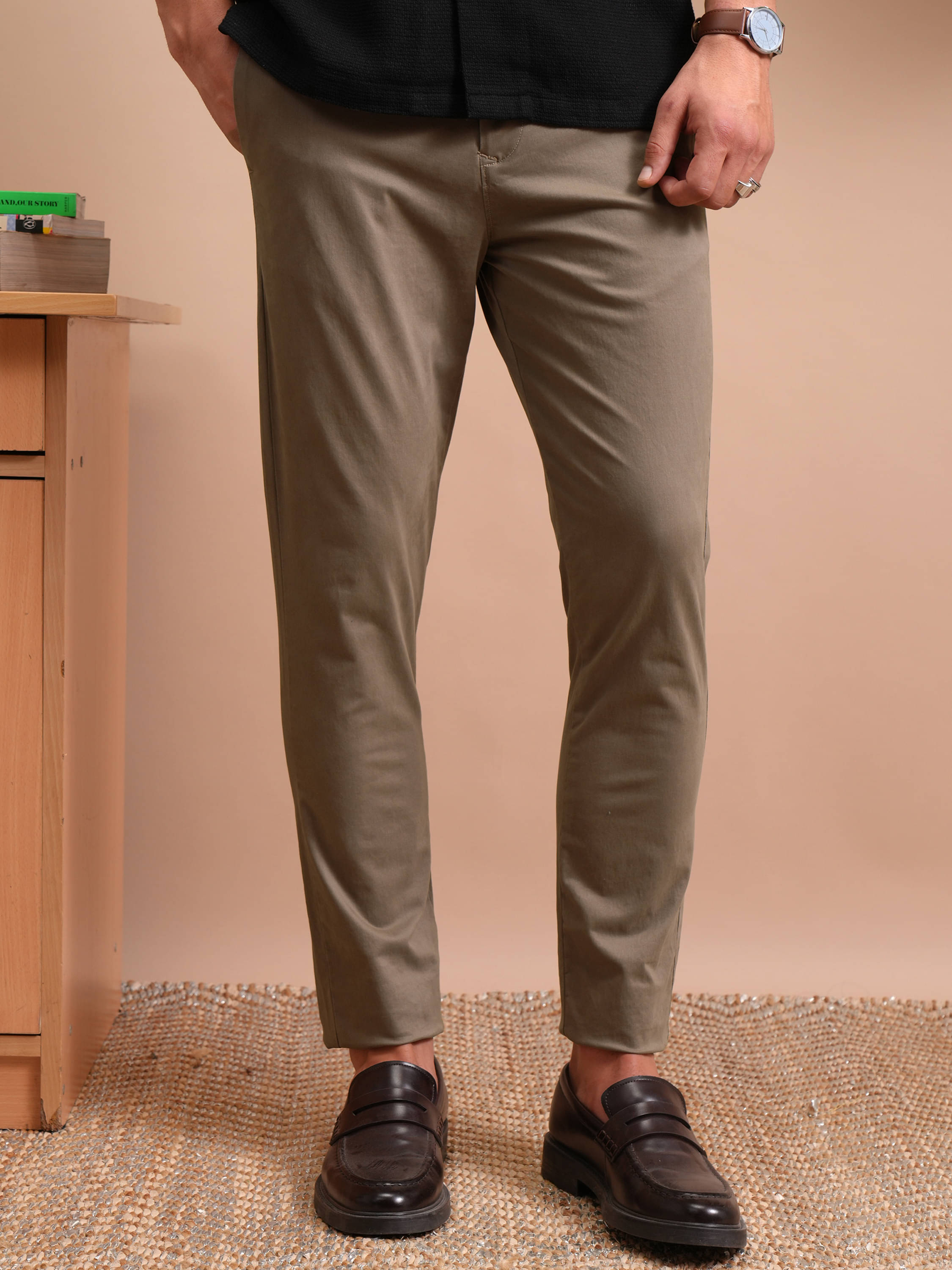     			Locomotive Slim Men's Chinos - Khaki ( Pack of 1 )