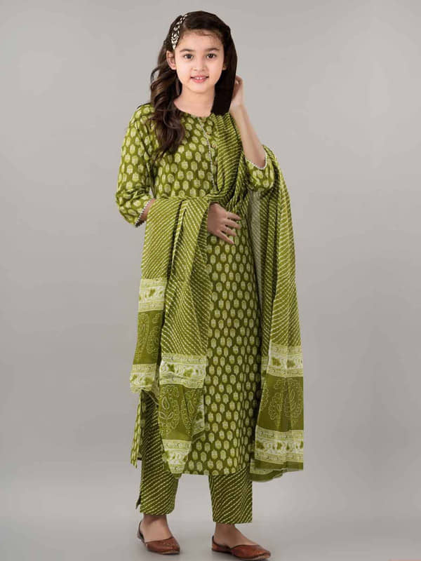 Vetrokart Girls Cotton Blend Kurti with Salwar ( Pack of 1 , Green )