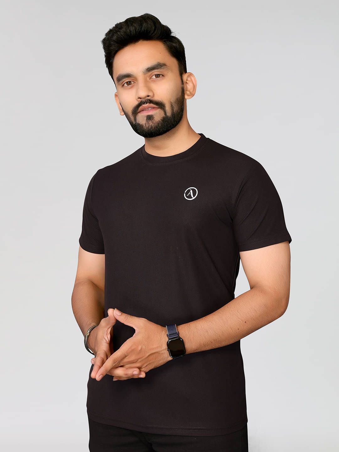 ANAND SAREES Men Polyester Regular Fit Solid T-Shirt ( BLACK )     			ANAND SAREES Men Polyester Regular Fit Solid T-Shirt ( BLACK )