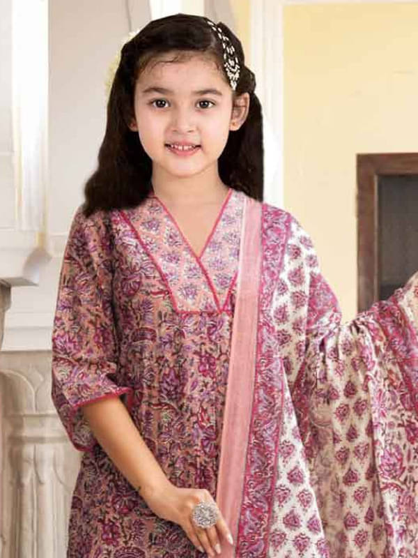 Bholukart Girls Cotton Blend Kurti with Salwar ( Pack of 1 , Pink ) Bholukart Girls Cotton Blend Kurti with Salwar ( Pack of 1 , Pink )