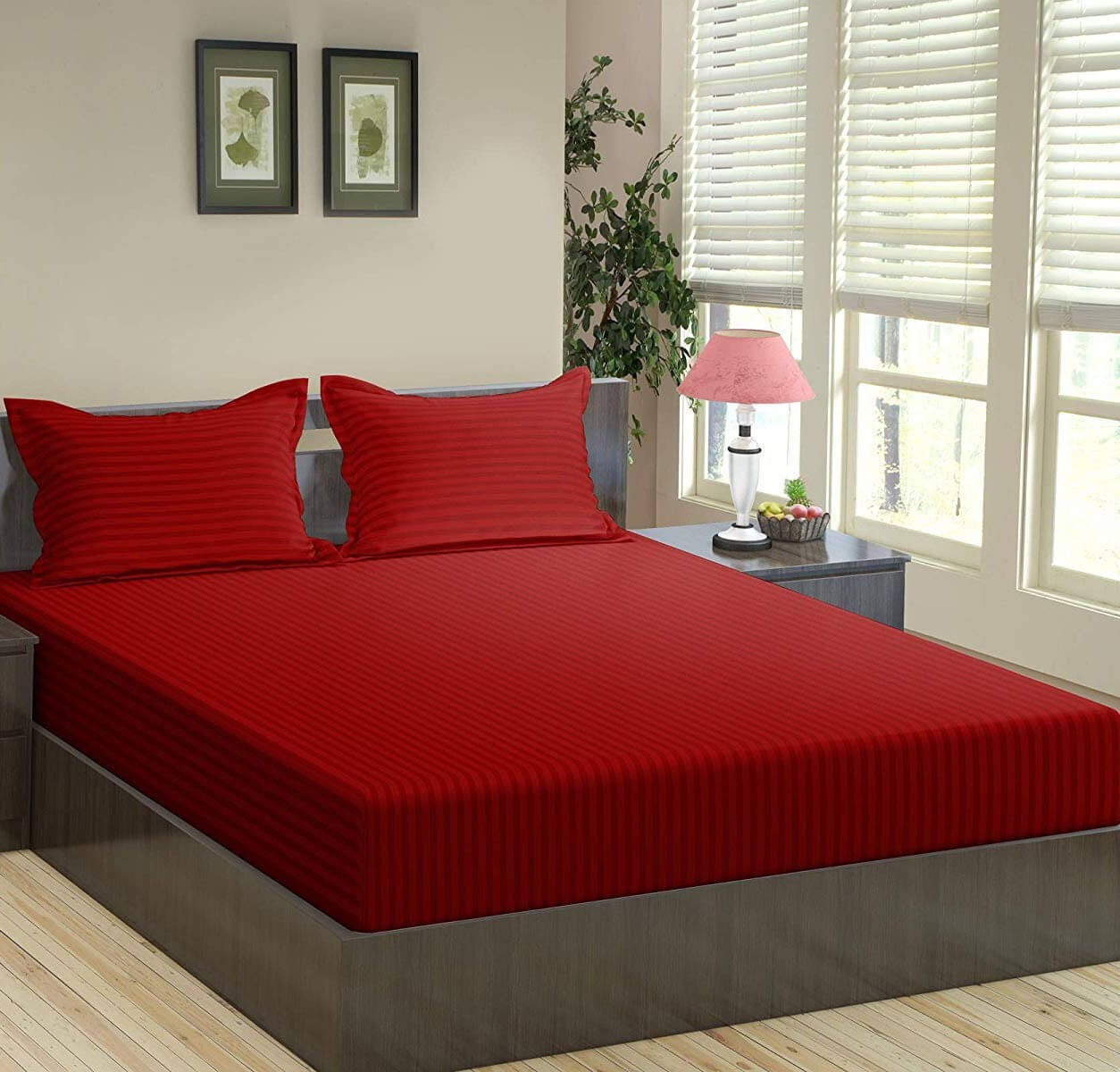     			Bromwick Microfiber 1 Double Bedsheet with 2 Pillow Covers ( Red )