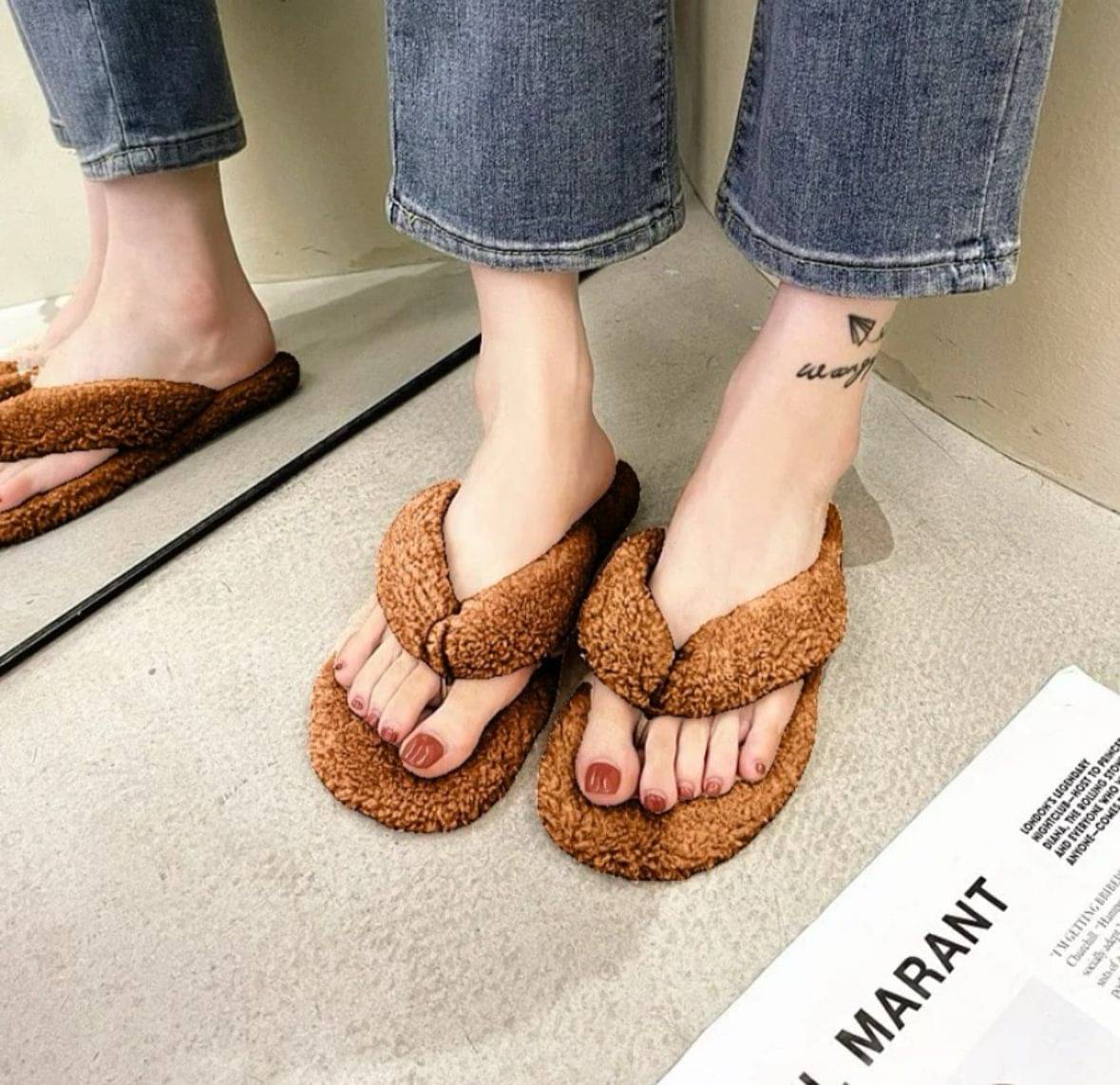     			FUSEOWL Brown Women's Thong Flip Flop