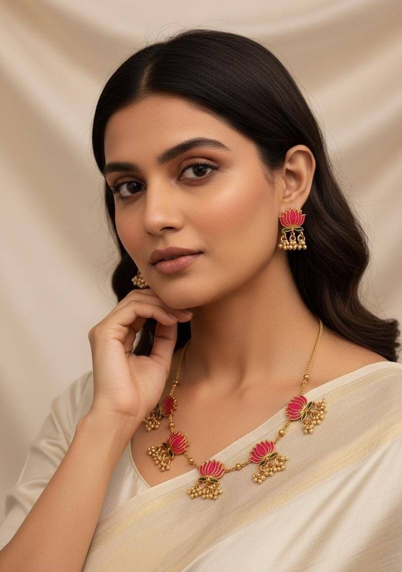     			GlowNest Pink Brass Necklace Set ( Pack of 1 )
