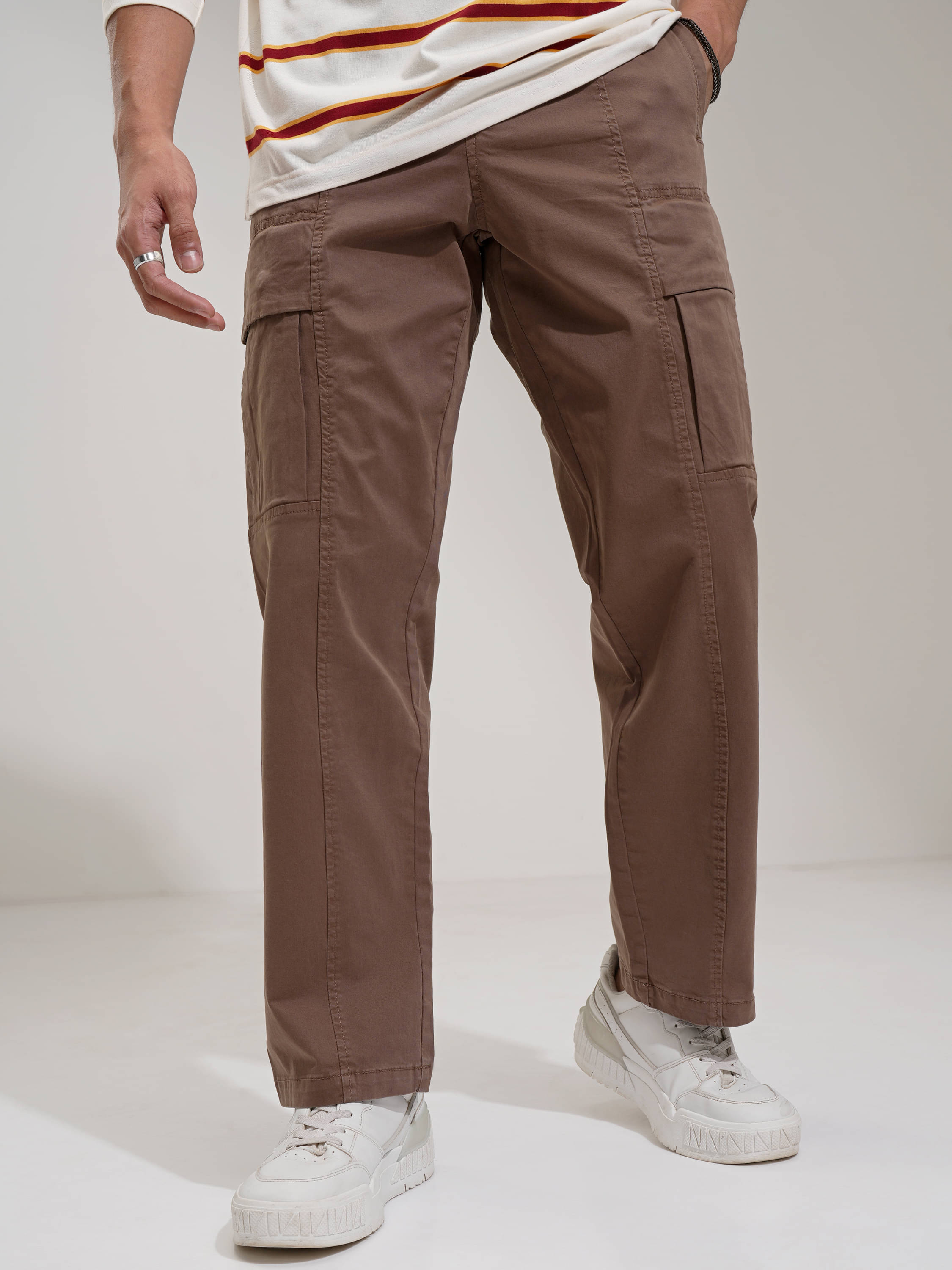     			Highlander Straight Men's Cargos - Brown ( Pack of 1 )