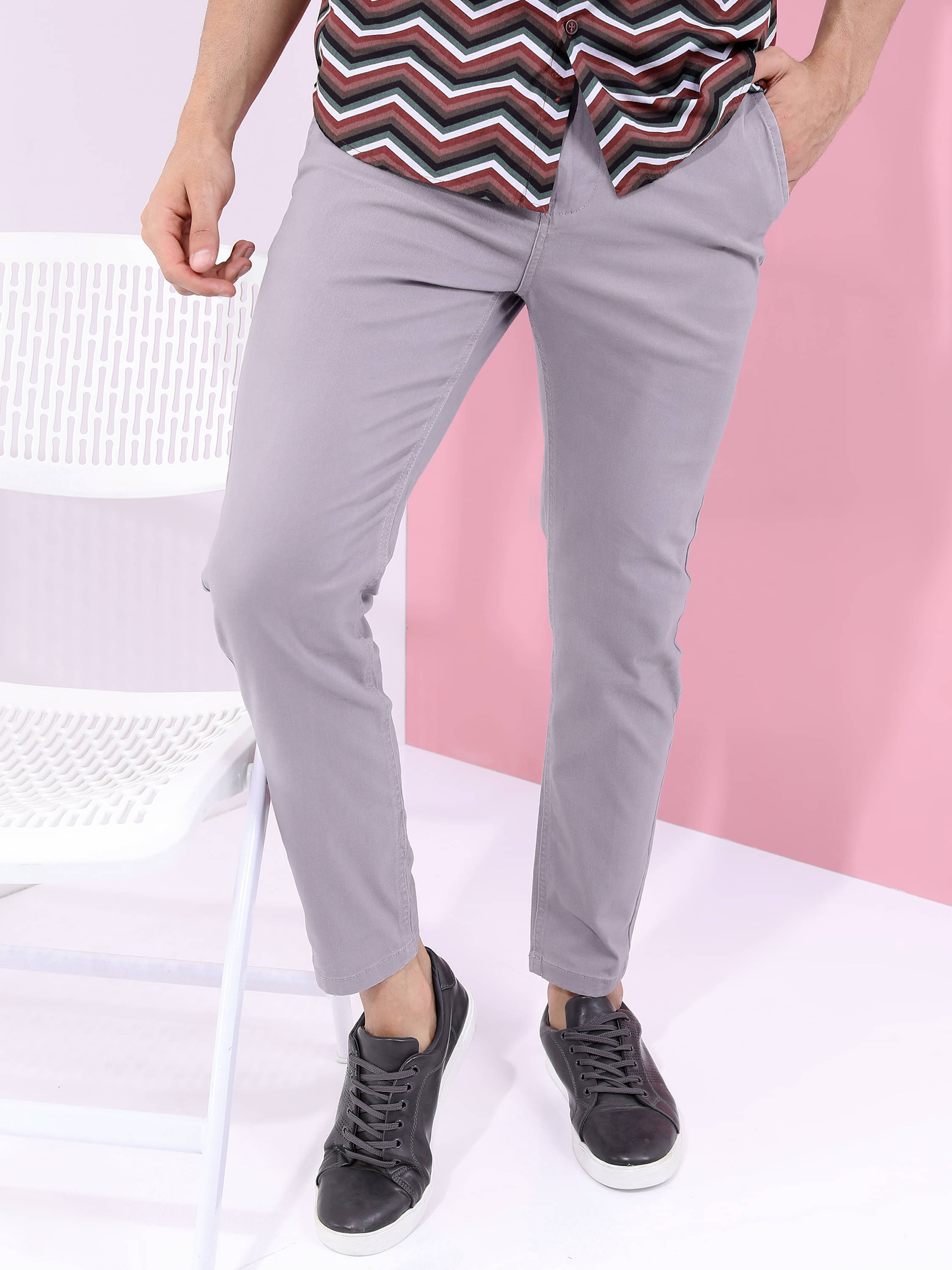     			Highlander Tapered Men's Chinos - Light Grey ( Pack of 1 )